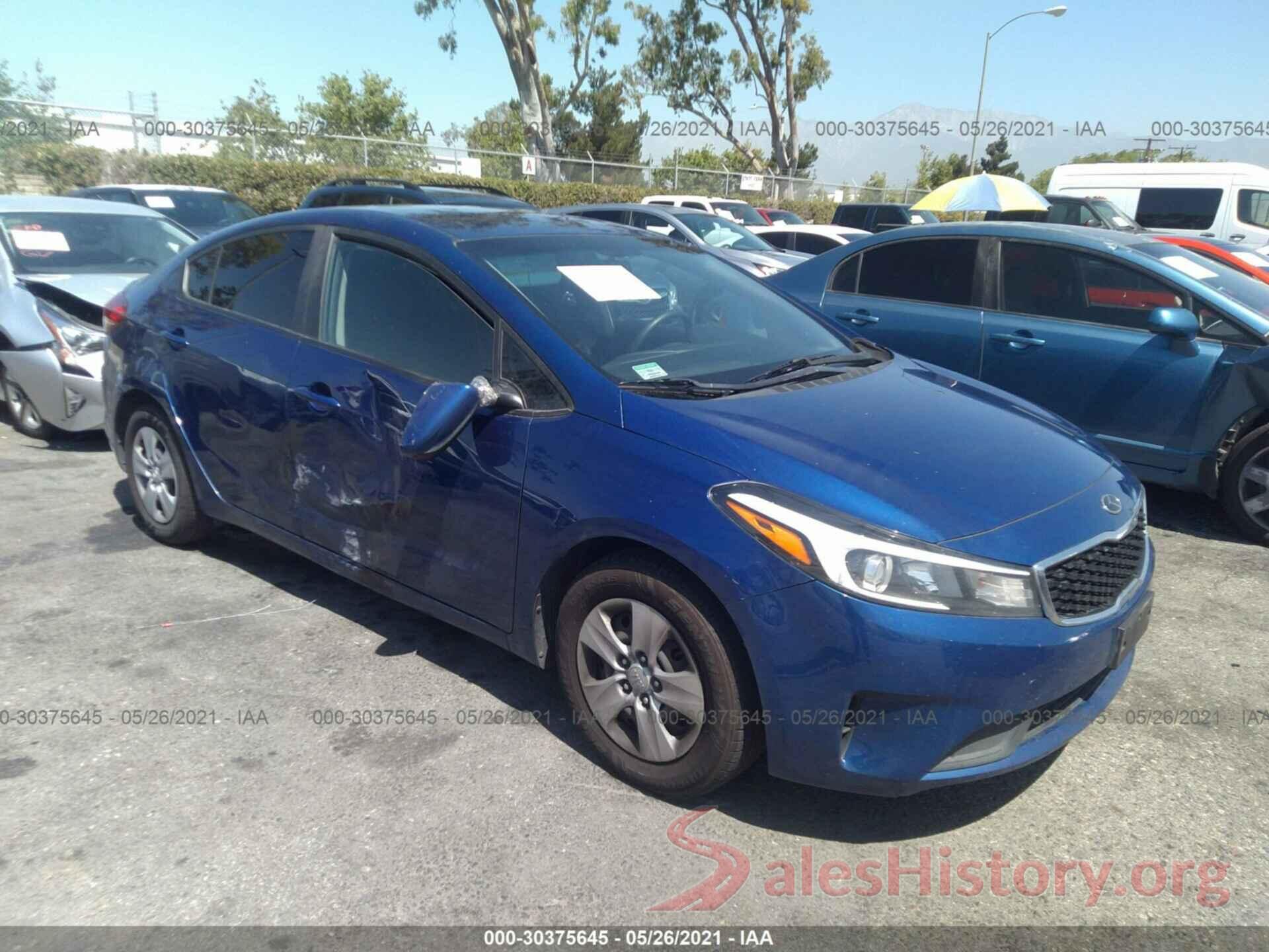 3KPFK4A70HE145372 2017 KIA FORTE