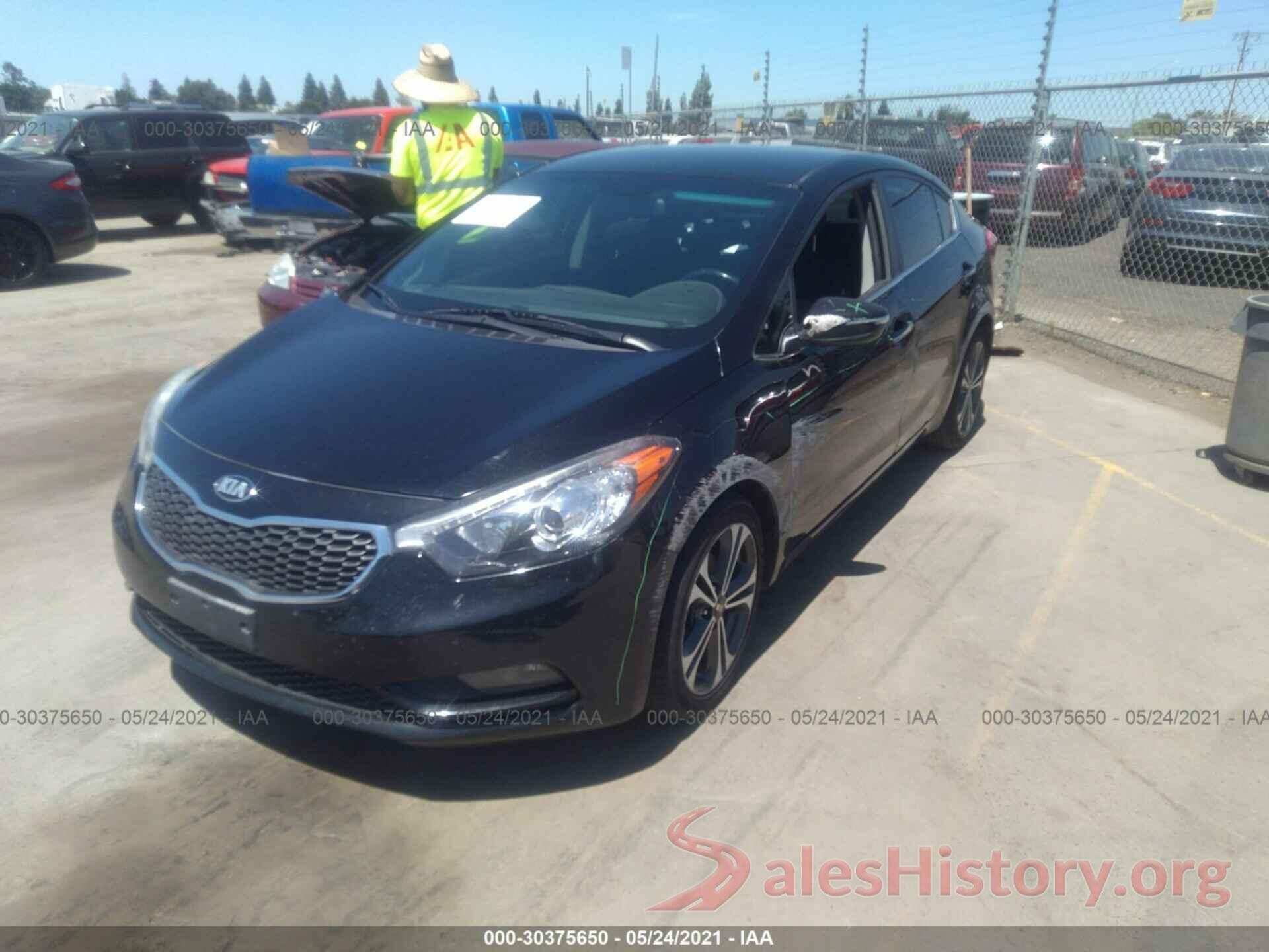 KNAFX4A8XG5506074 2016 KIA FORTE