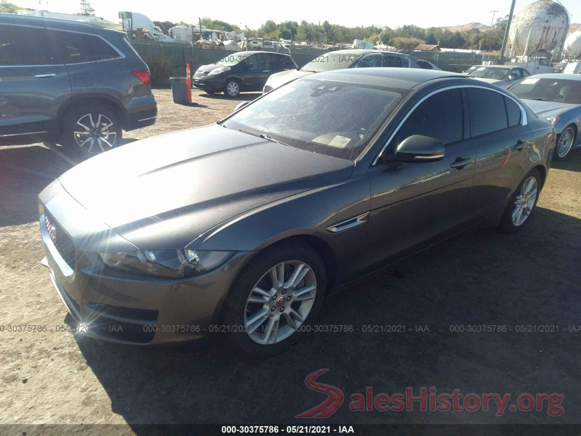 SAJAD4BG6HA956021 2017 JAGUAR XE