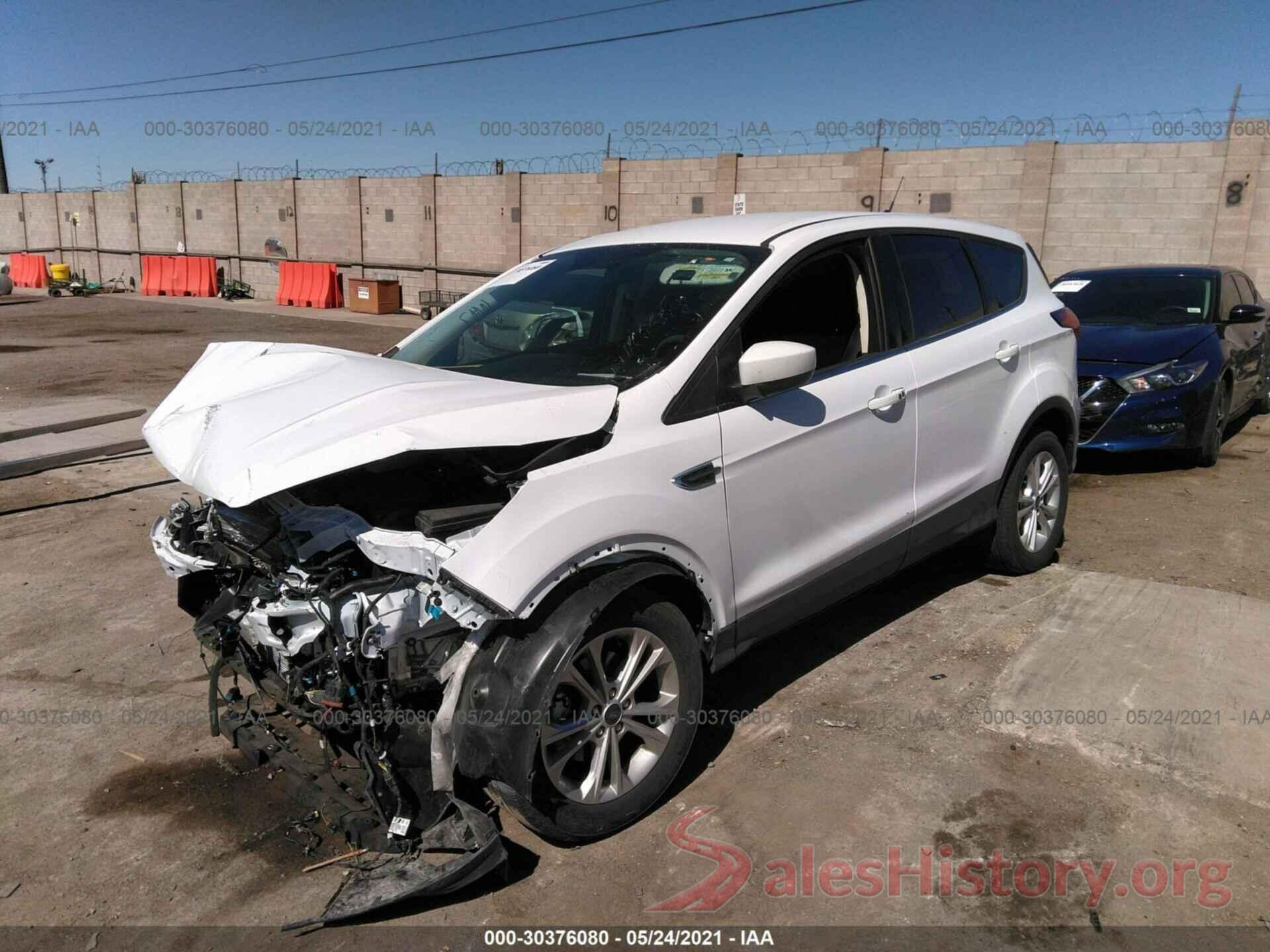 1FMCU0GD9KUC27687 2019 FORD ESCAPE