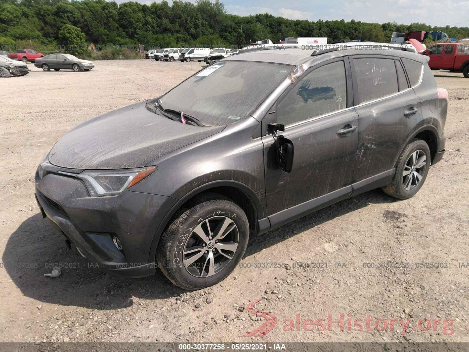 JTMRFREV9HJ713306 2017 TOYOTA RAV4