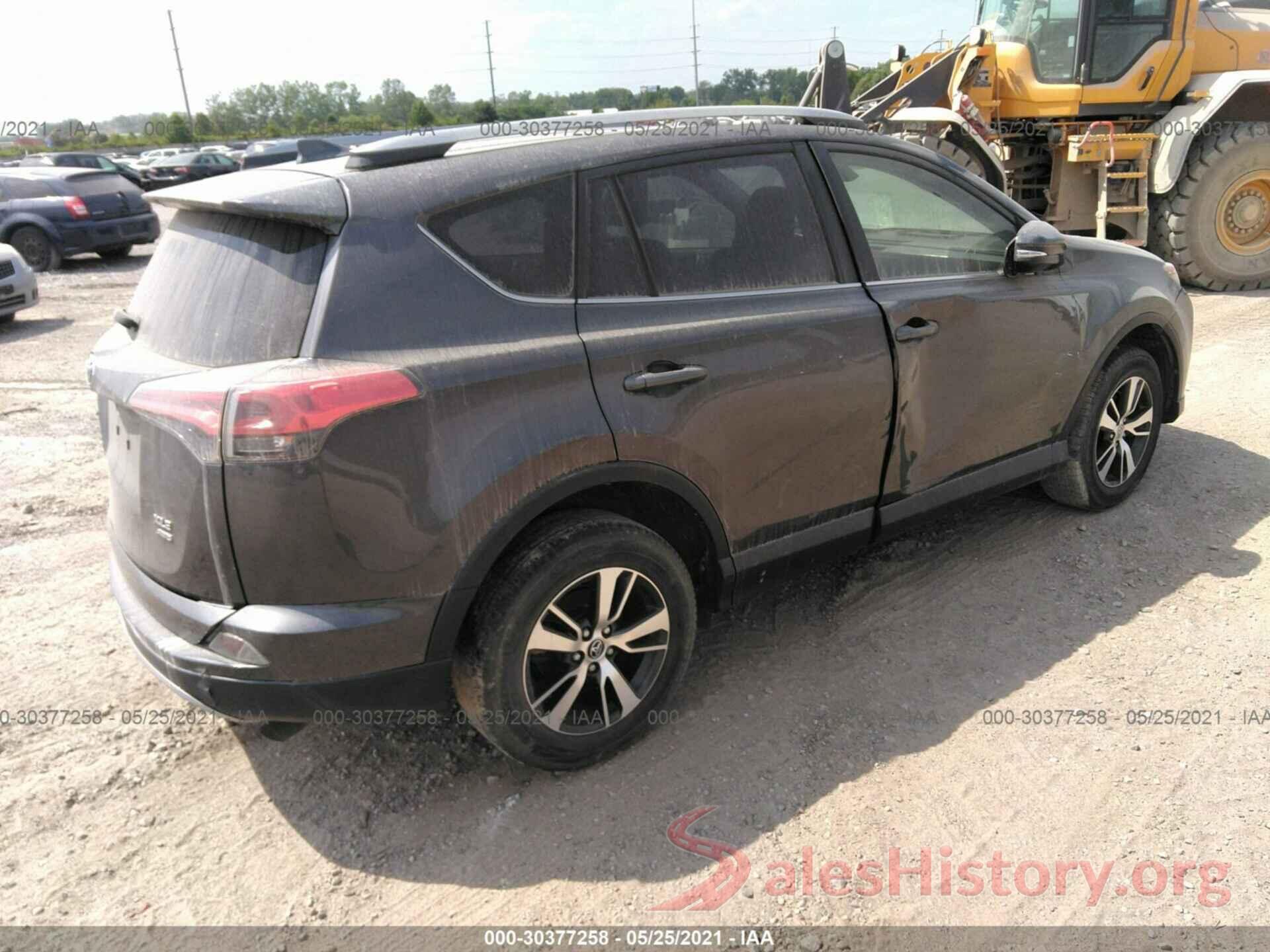 JTMRFREV9HJ713306 2017 TOYOTA RAV4