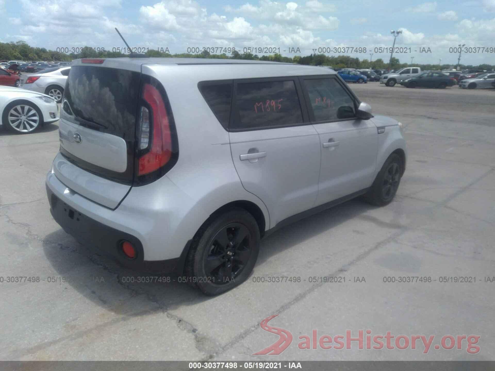 KNDJN2A29J7594677 2018 KIA SOUL