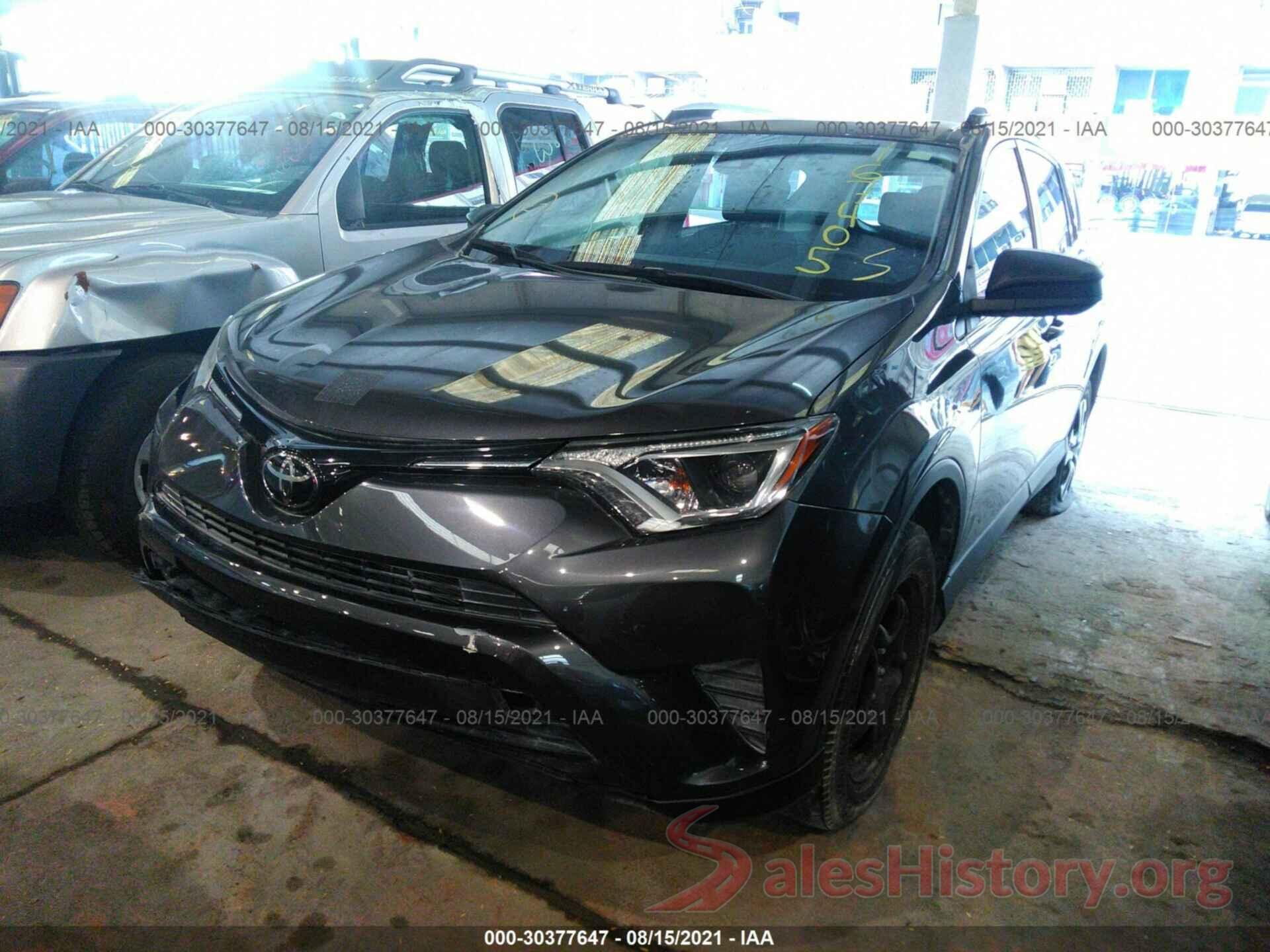 000ZFREV0JJ167405 2018 TOYOTA RAV4