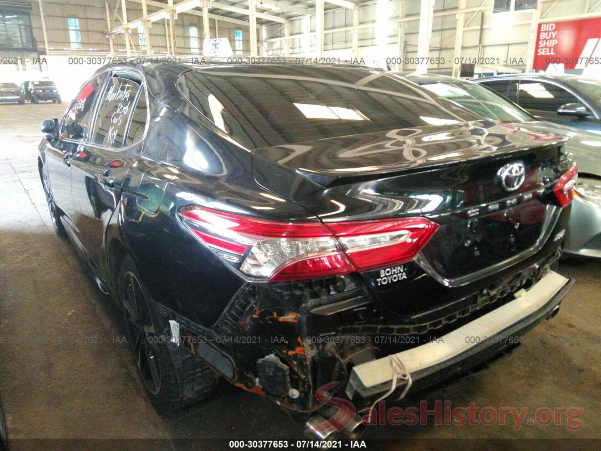 000061HK4JU106220 2018 TOYOTA CAMRY