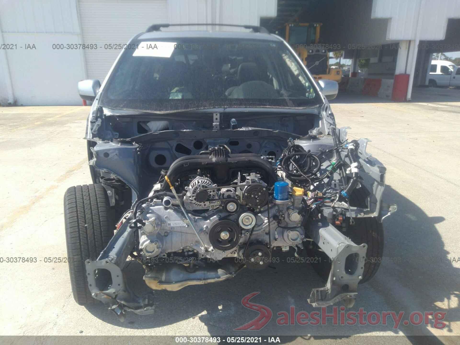 JF2SJARC1JH599522 2018 SUBARU FORESTER