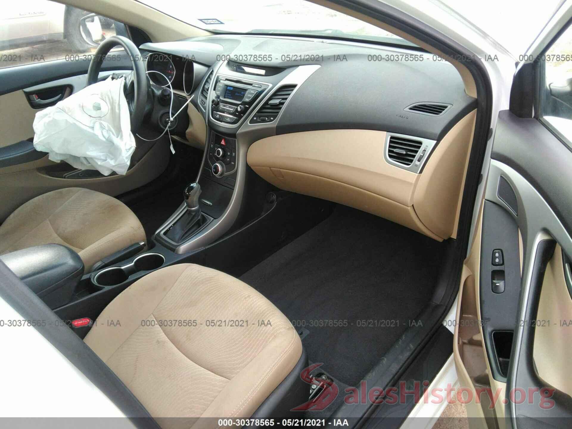 5NPDH4AE8GH690900 2016 HYUNDAI ELANTRA