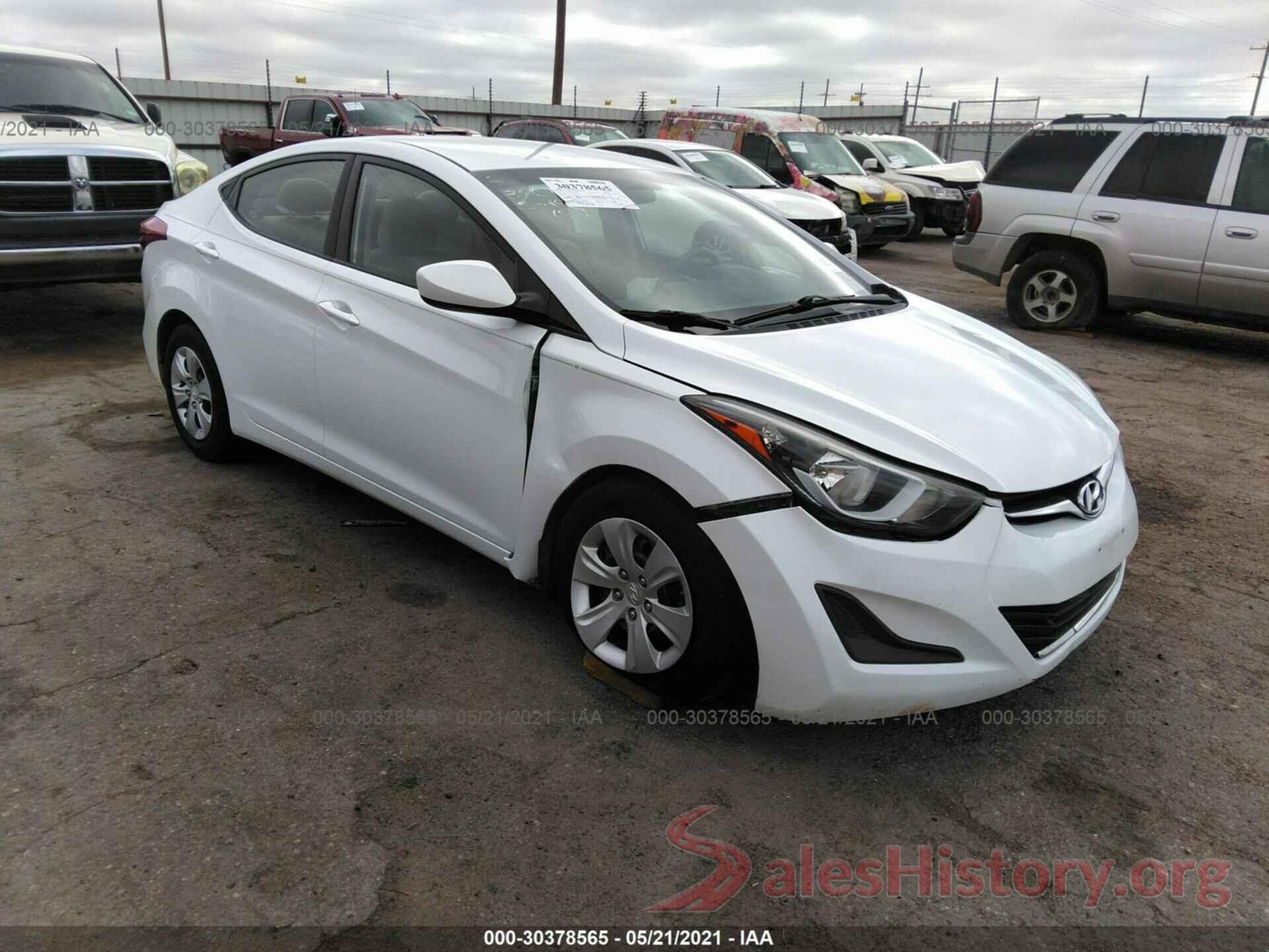 5NPDH4AE8GH690900 2016 HYUNDAI ELANTRA