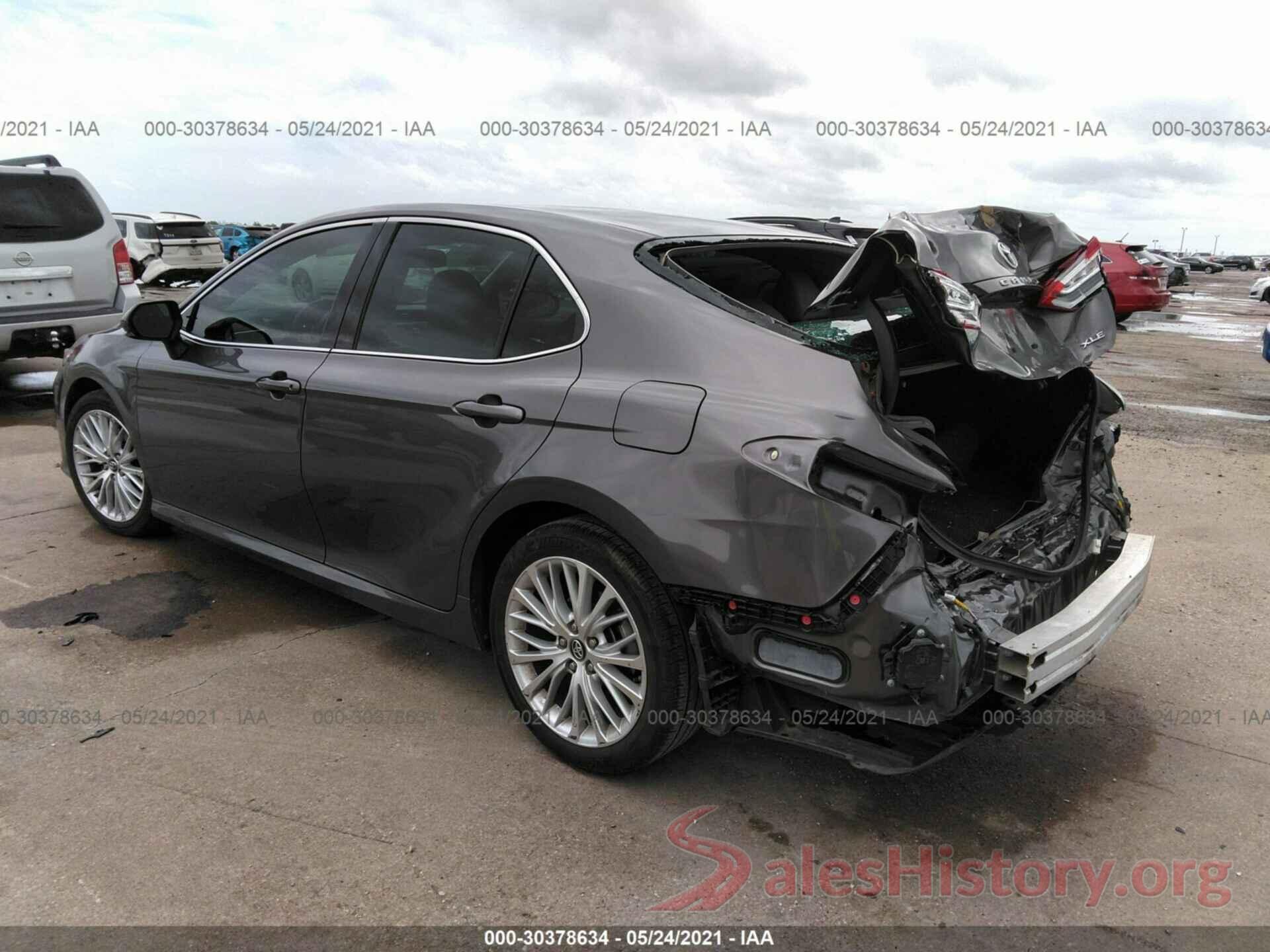 4T1B11HK1JU127203 2018 TOYOTA CAMRY