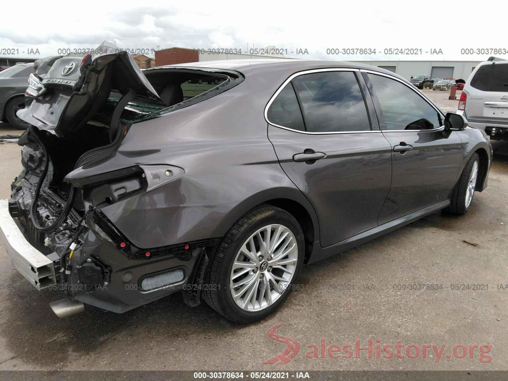 4T1B11HK1JU127203 2018 TOYOTA CAMRY