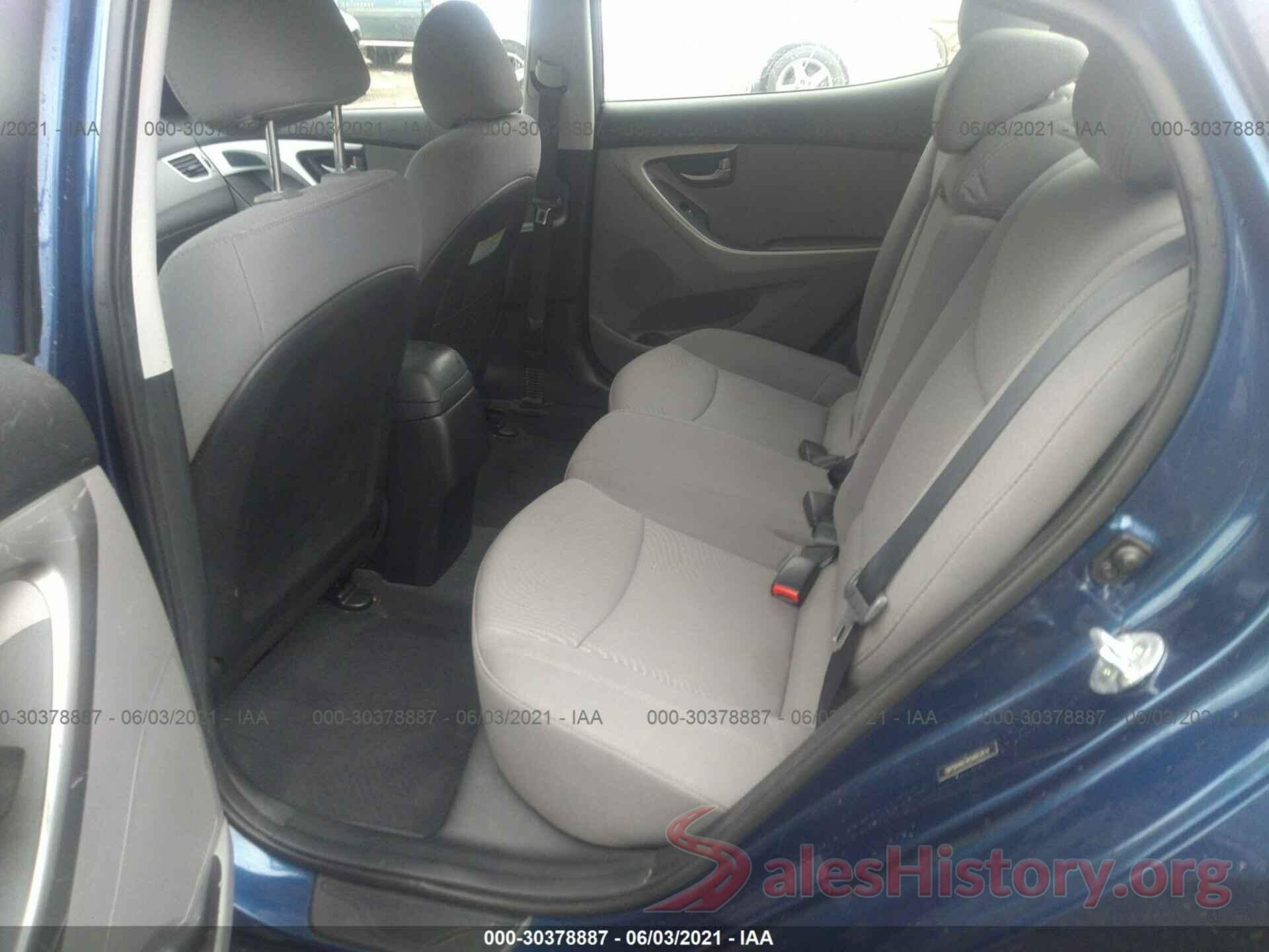 5NPDH4AE4GH683474 2016 HYUNDAI ELANTRA