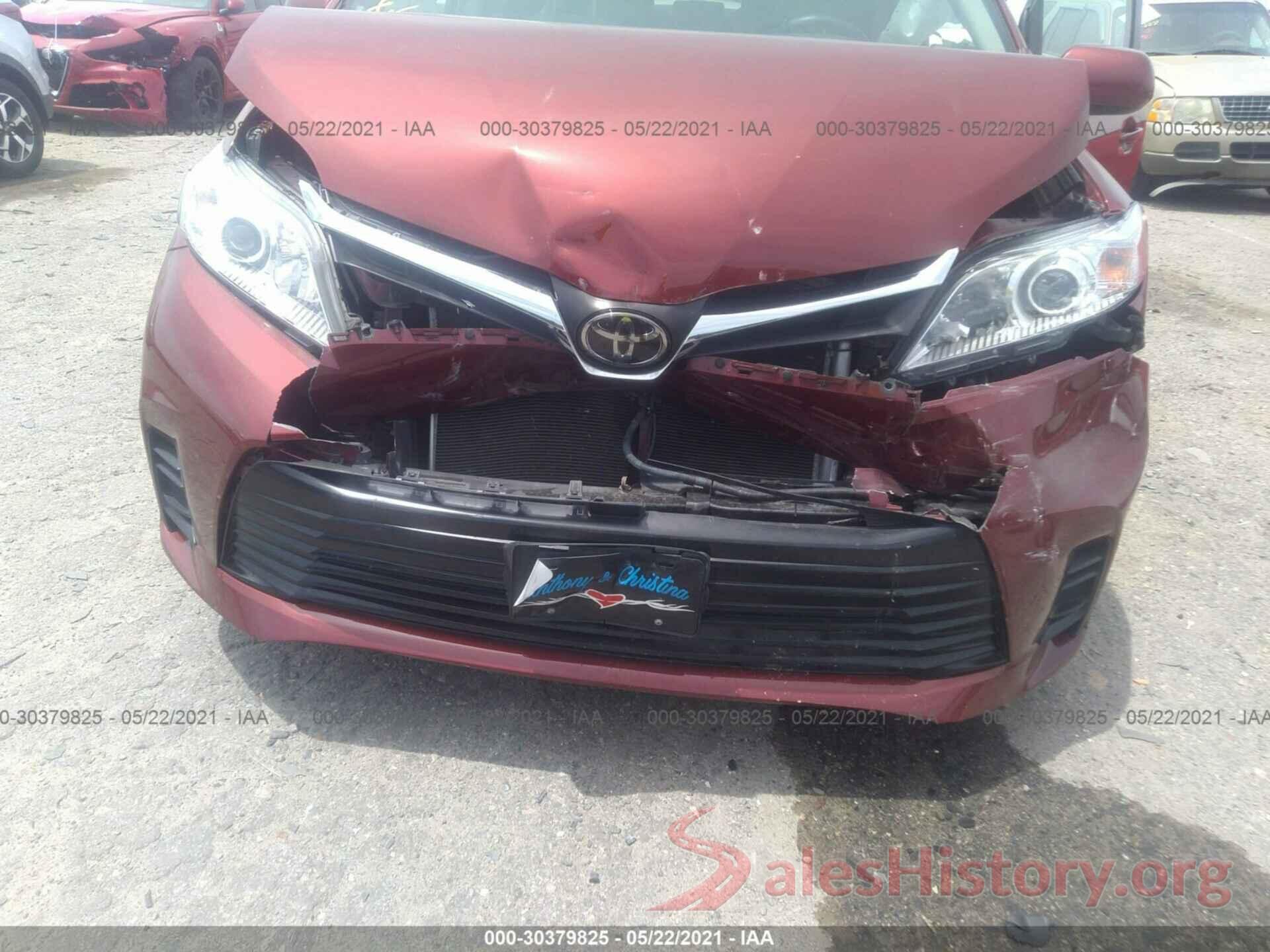 5TDKZ3DC1KS995876 2019 TOYOTA SIENNA