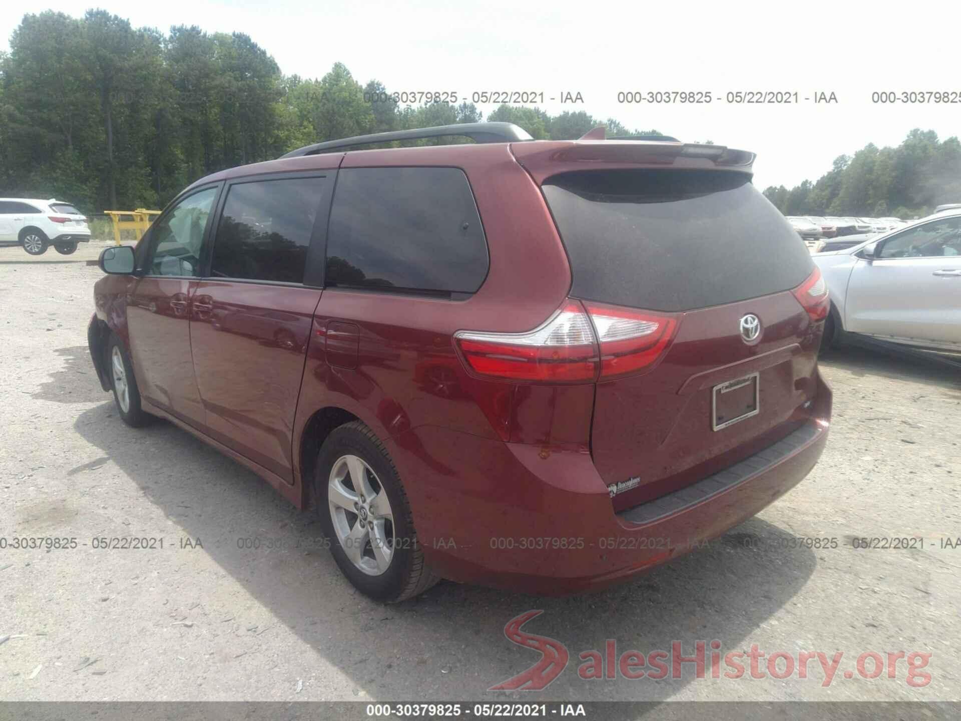 5TDKZ3DC1KS995876 2019 TOYOTA SIENNA