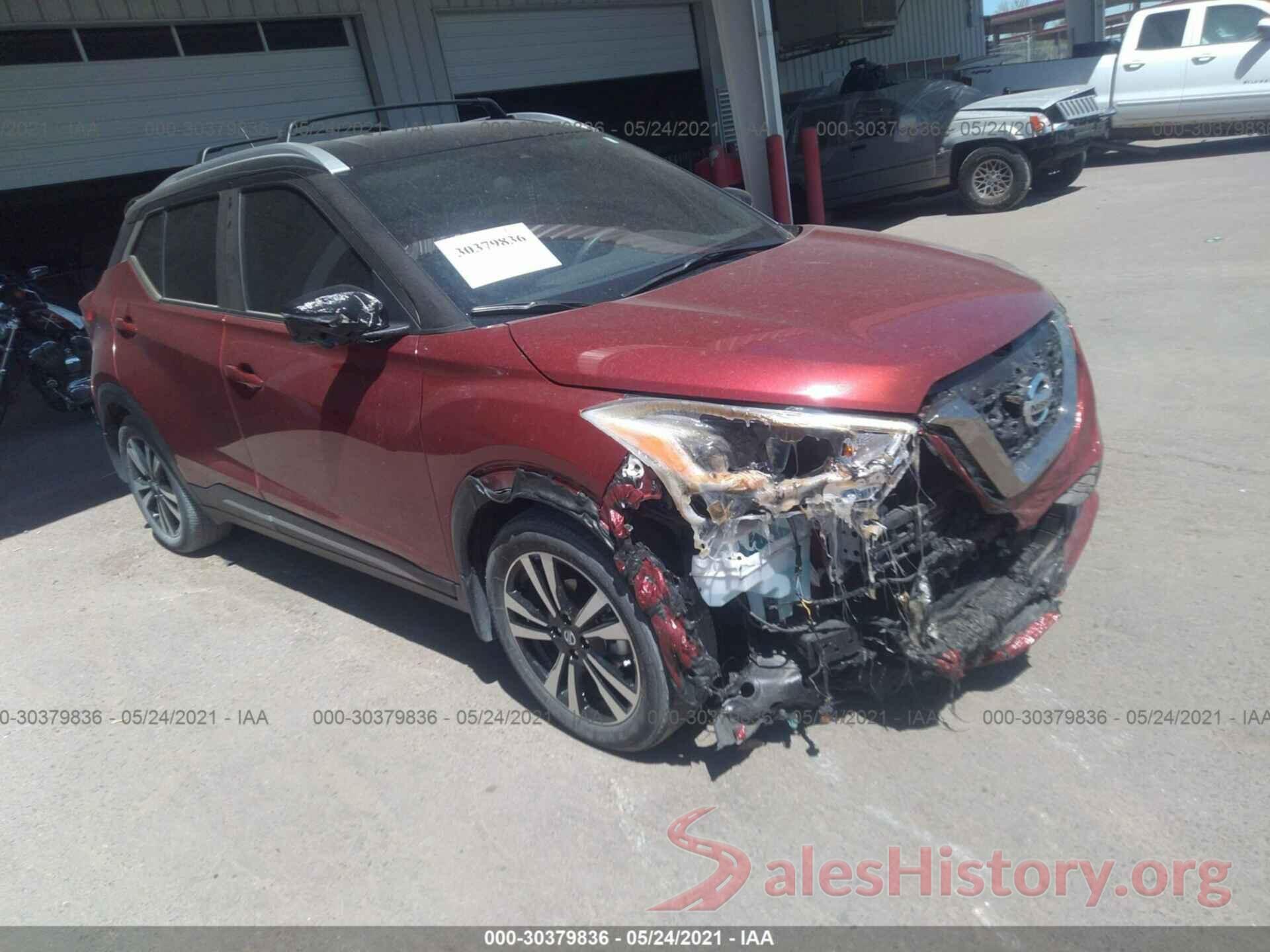 3N1CP5DV2LL490365 2020 NISSAN KICKS