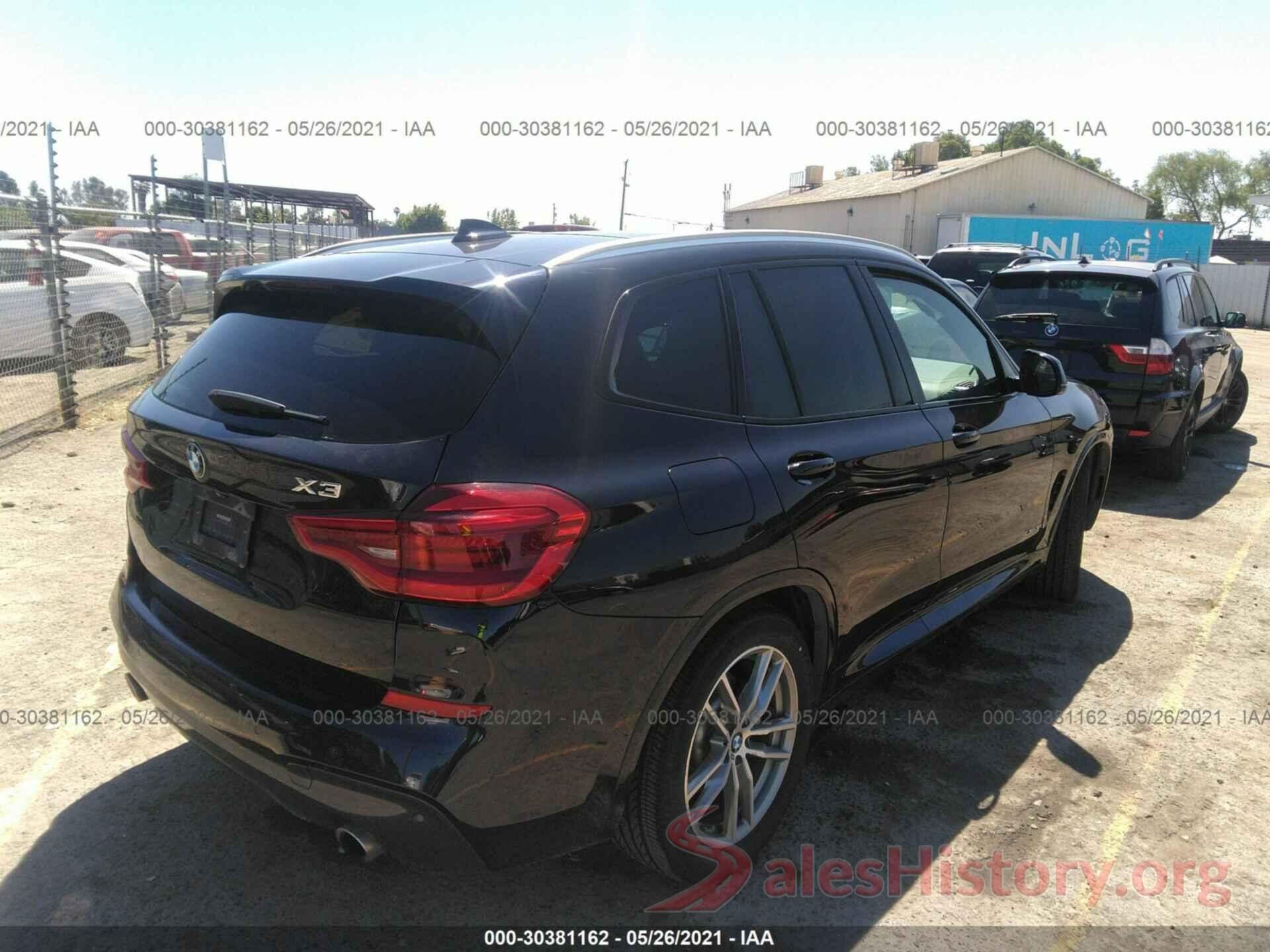 5UXTR9C5XJLC69395 2018 BMW X3