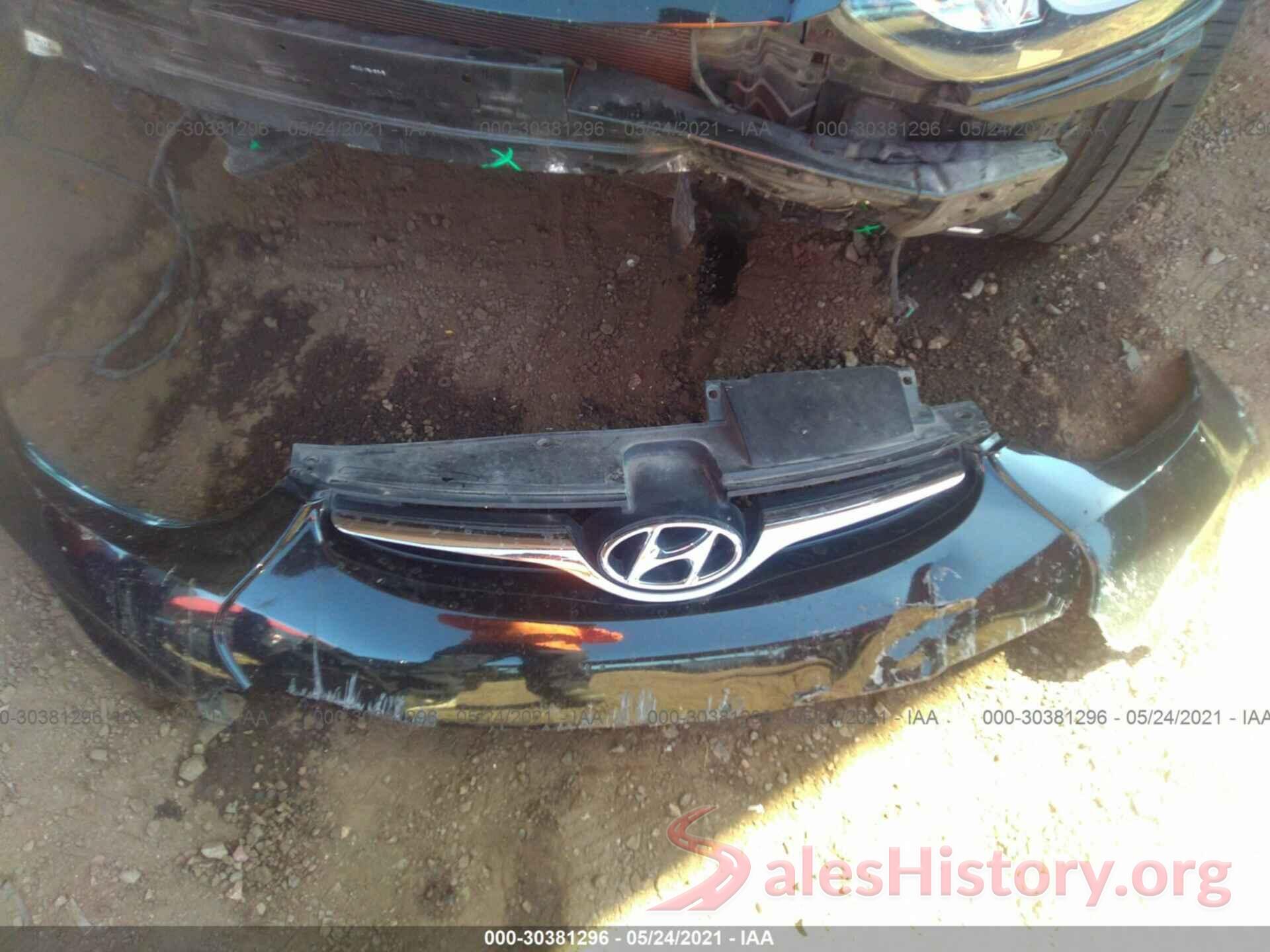 KMHDH4AH0GU567877 2016 HYUNDAI ELANTRA