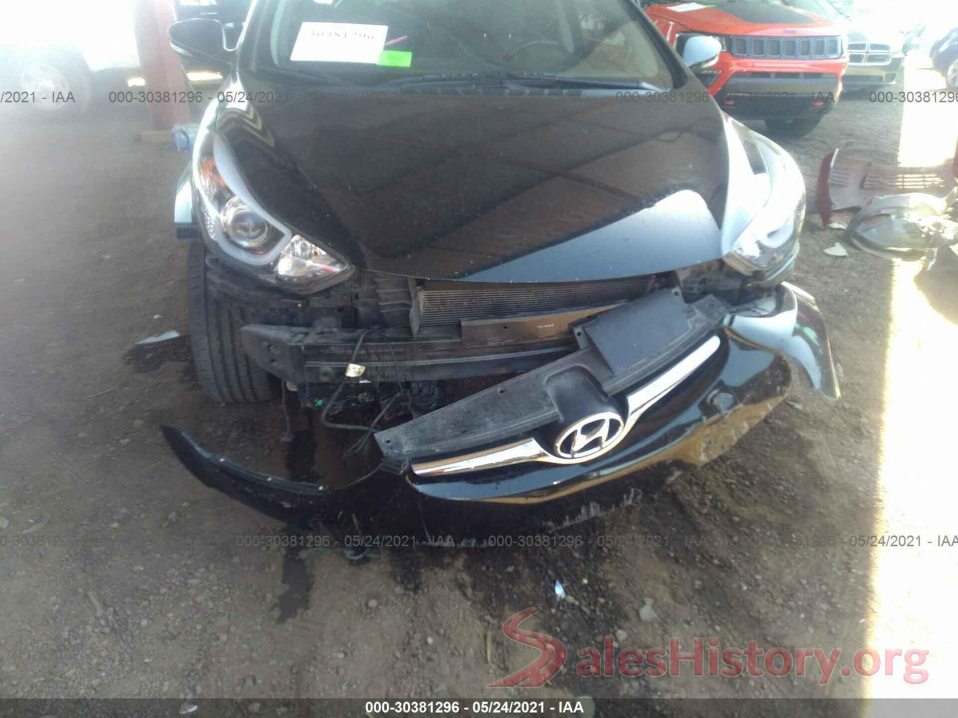 KMHDH4AH0GU567877 2016 HYUNDAI ELANTRA