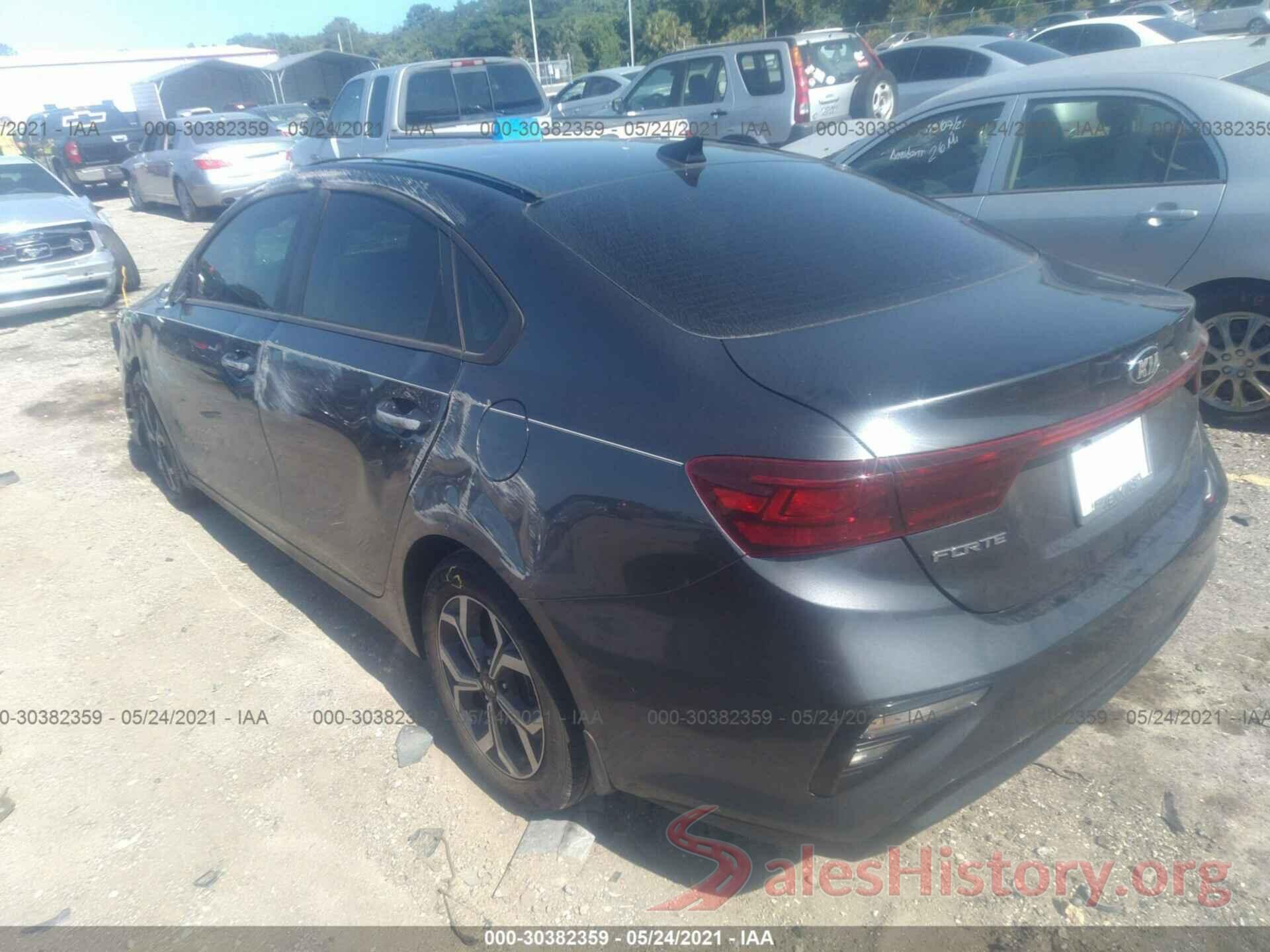 3KPF24AD4KE129981 2019 KIA FORTE