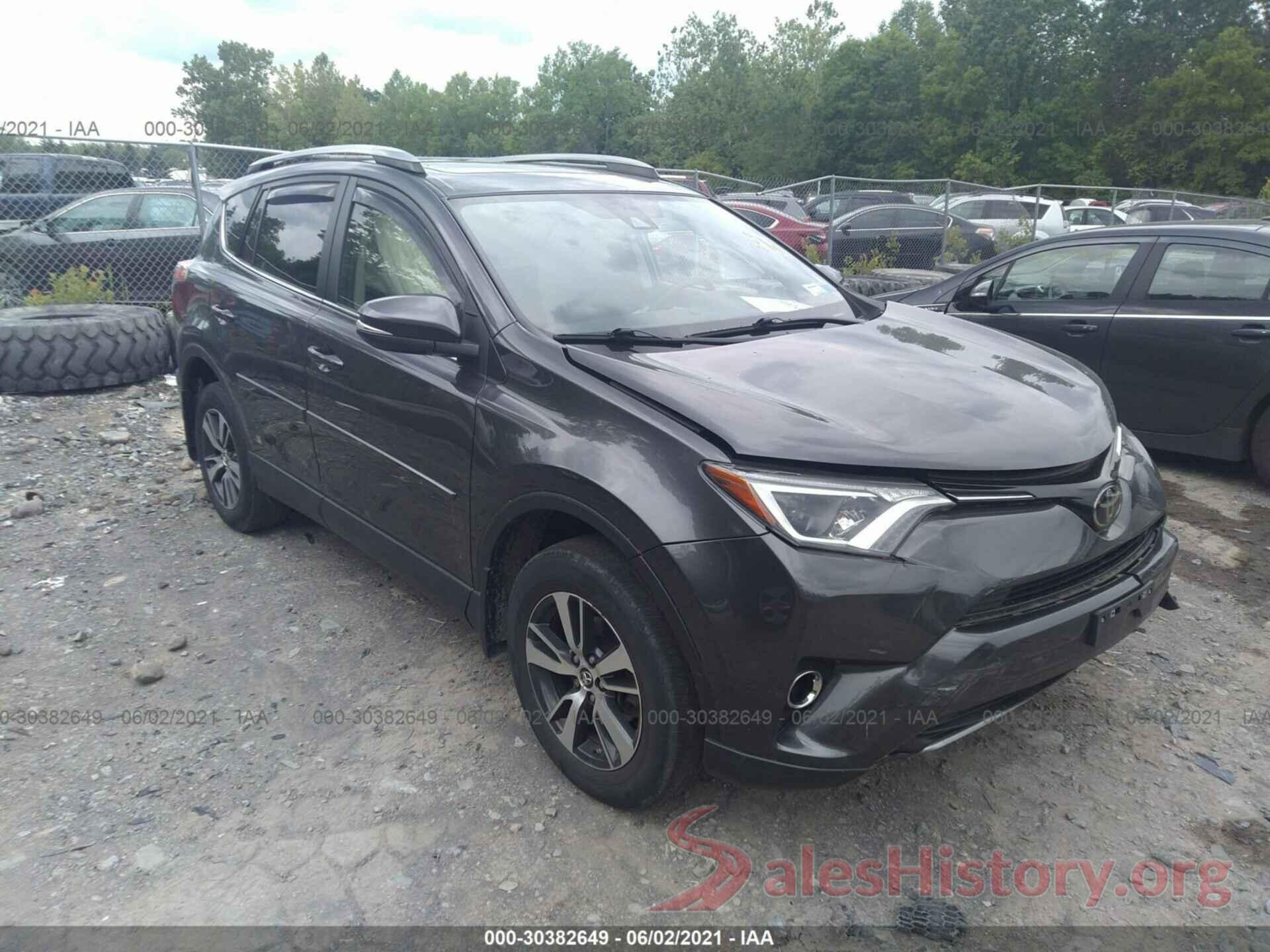 JTMRFREV1JJ733958 2018 TOYOTA RAV4