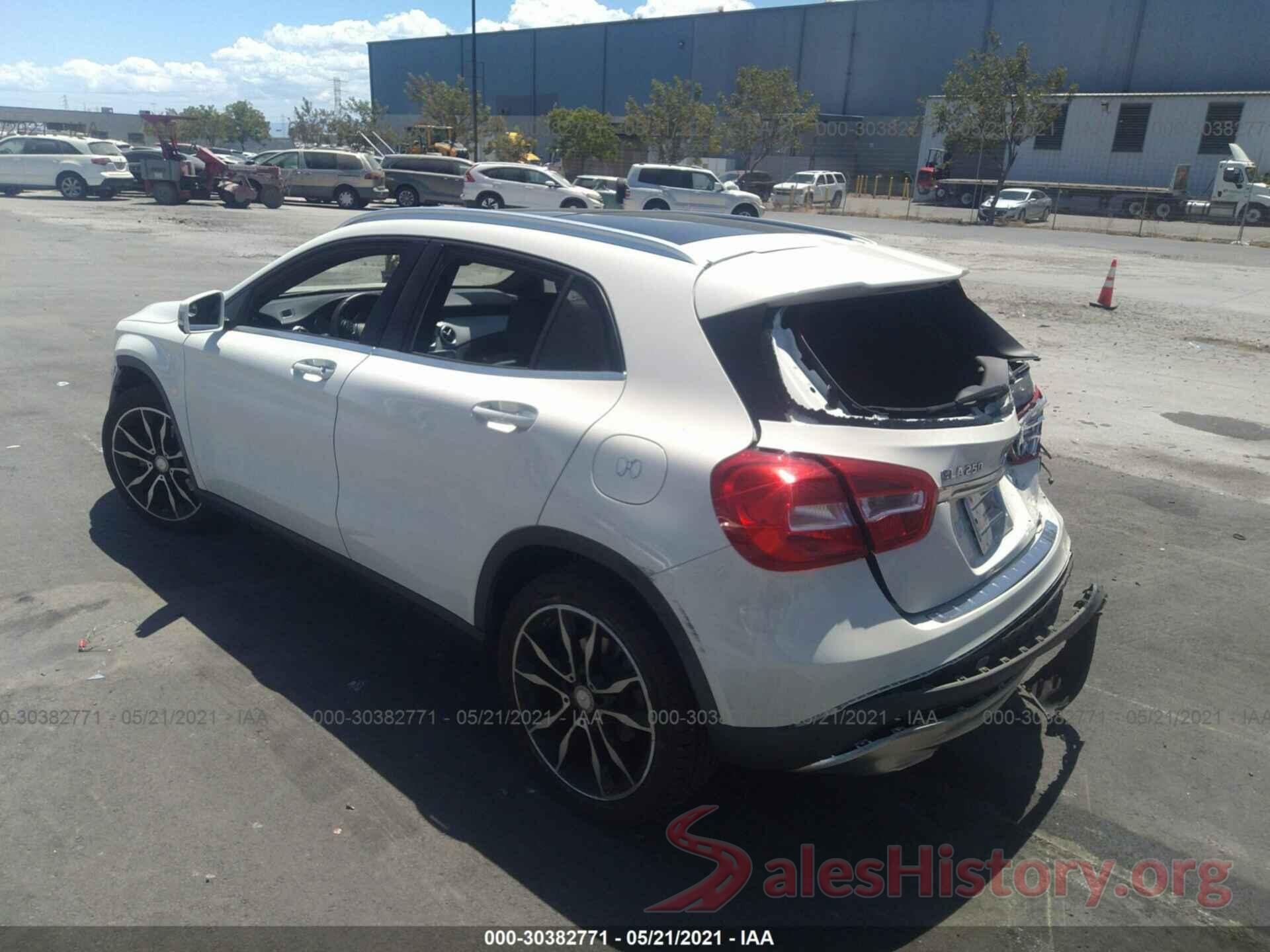 WDCTG4GB5HJ353082 2017 MERCEDES-BENZ GLA