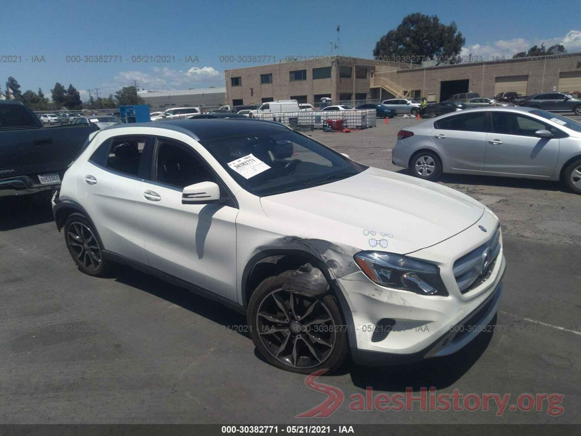 WDCTG4GB5HJ353082 2017 MERCEDES-BENZ GLA