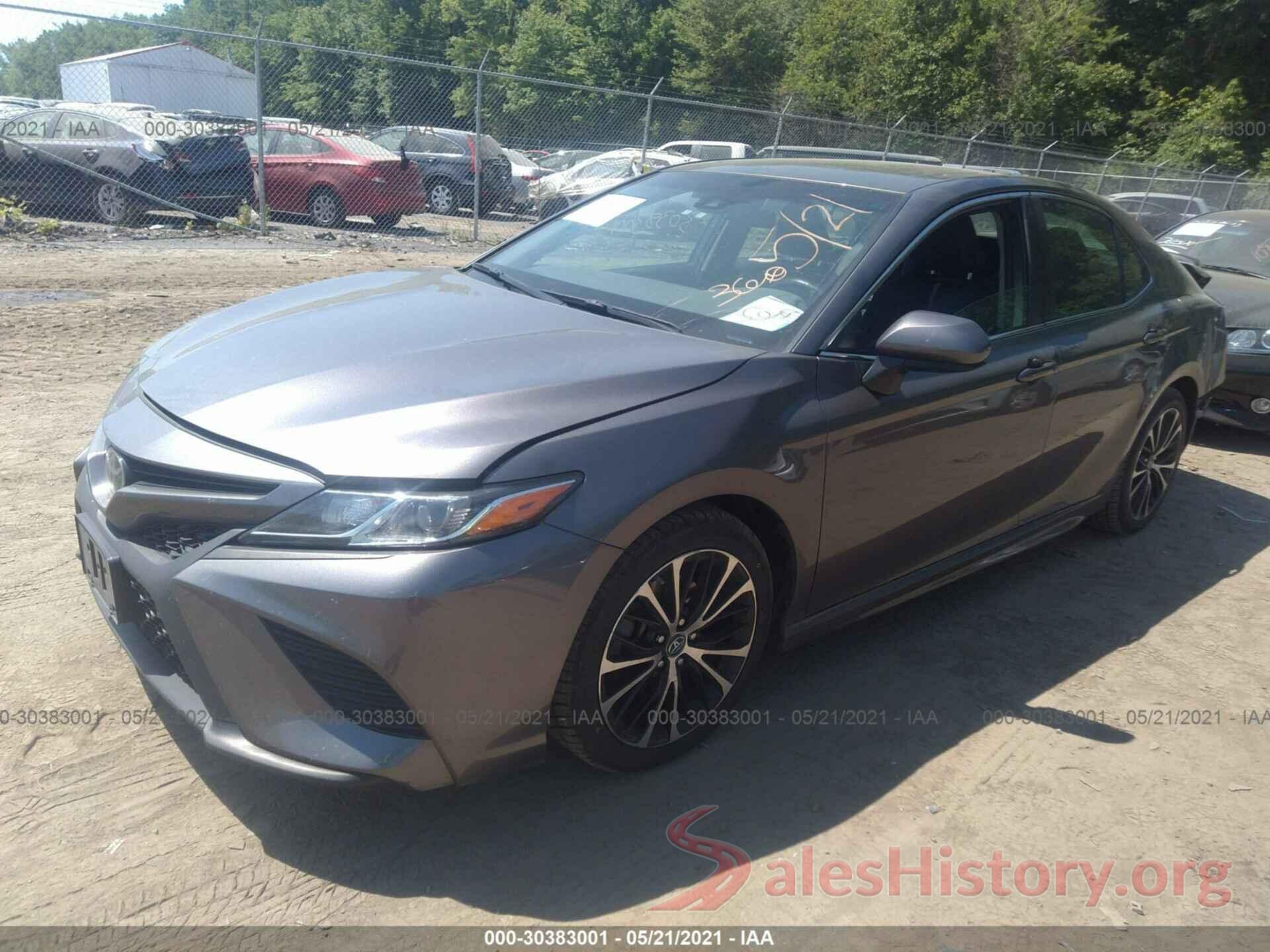 4T1B11HK6JU524163 2018 TOYOTA CAMRY