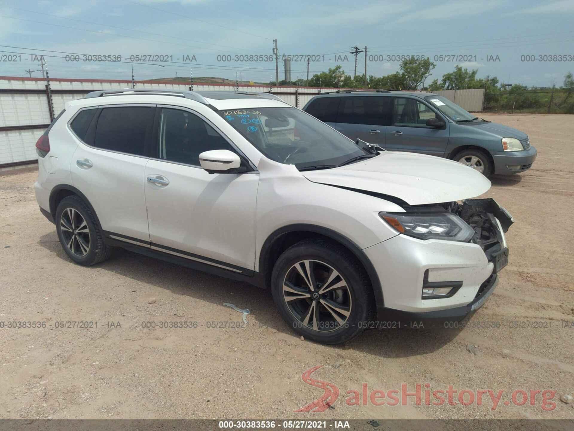 JN8AT2MT0JW455400 2018 NISSAN ROGUE