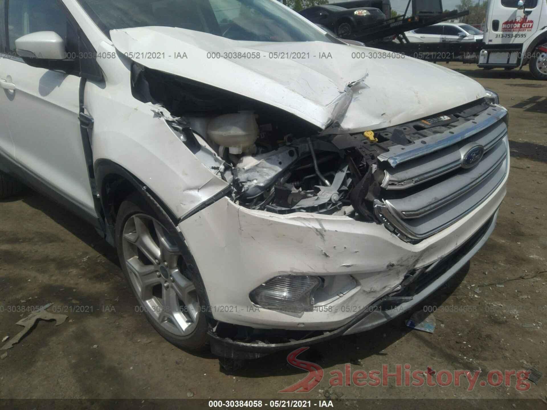 1FMCU9J92KUA81187 2019 FORD ESCAPE