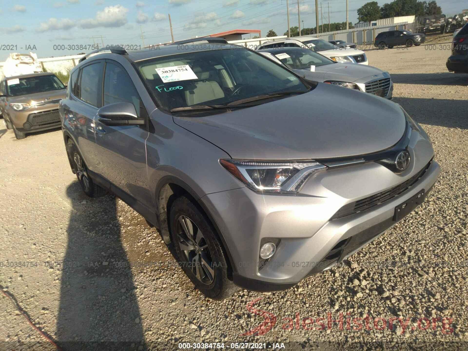 2T3WFREV6HW350239 2017 TOYOTA RAV4