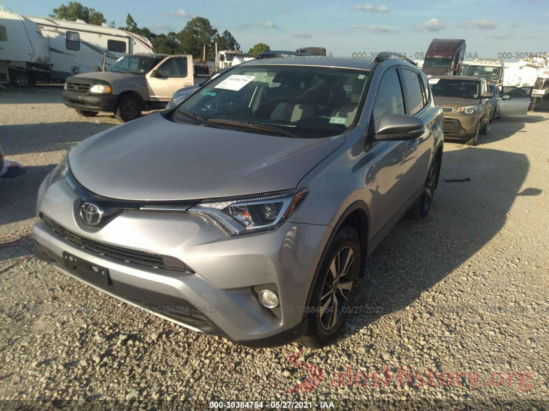 2T3WFREV6HW350239 2017 TOYOTA RAV4