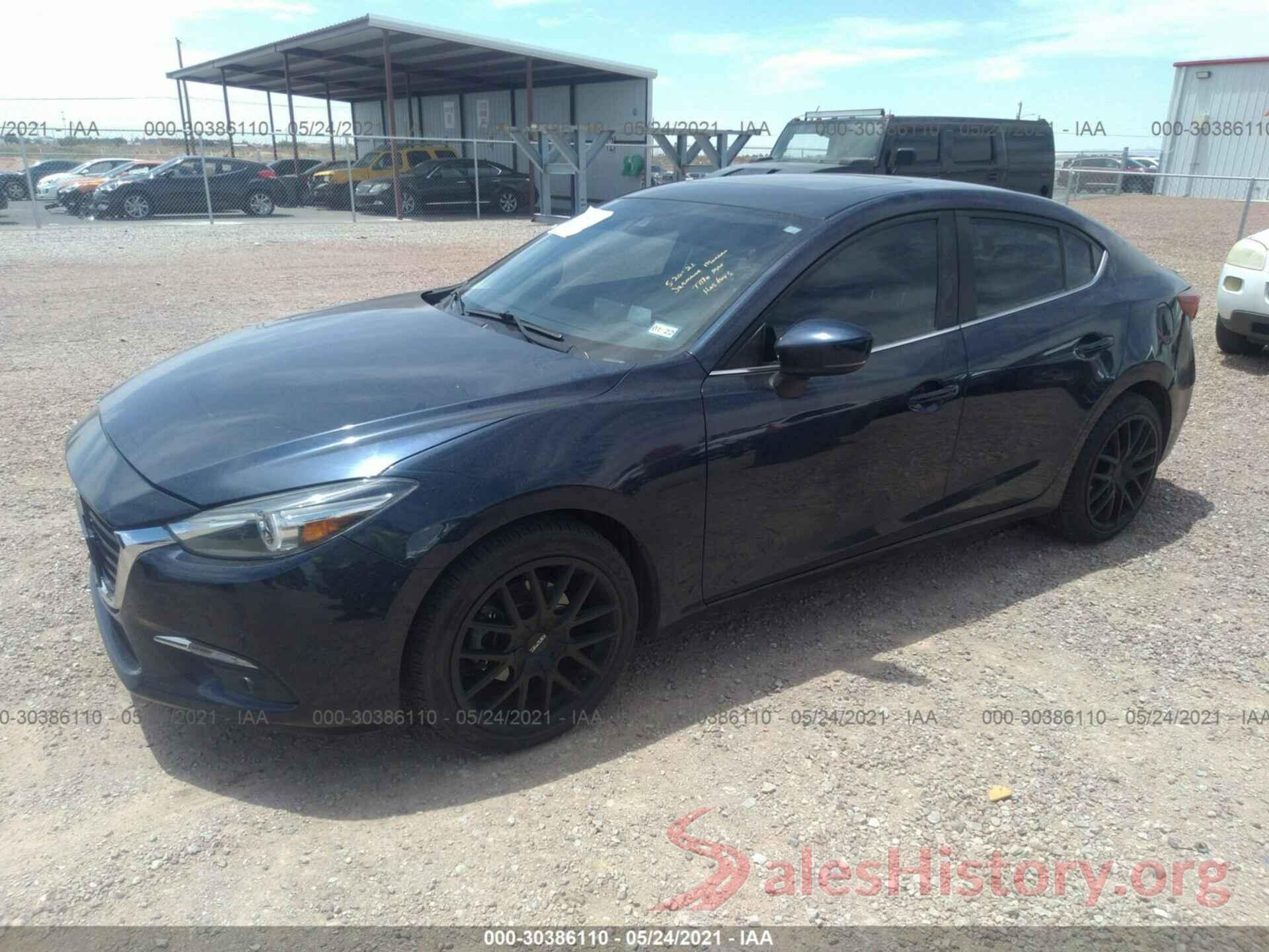 3MZBN1W39JM207077 2018 MAZDA MAZDA3 4-DOOR