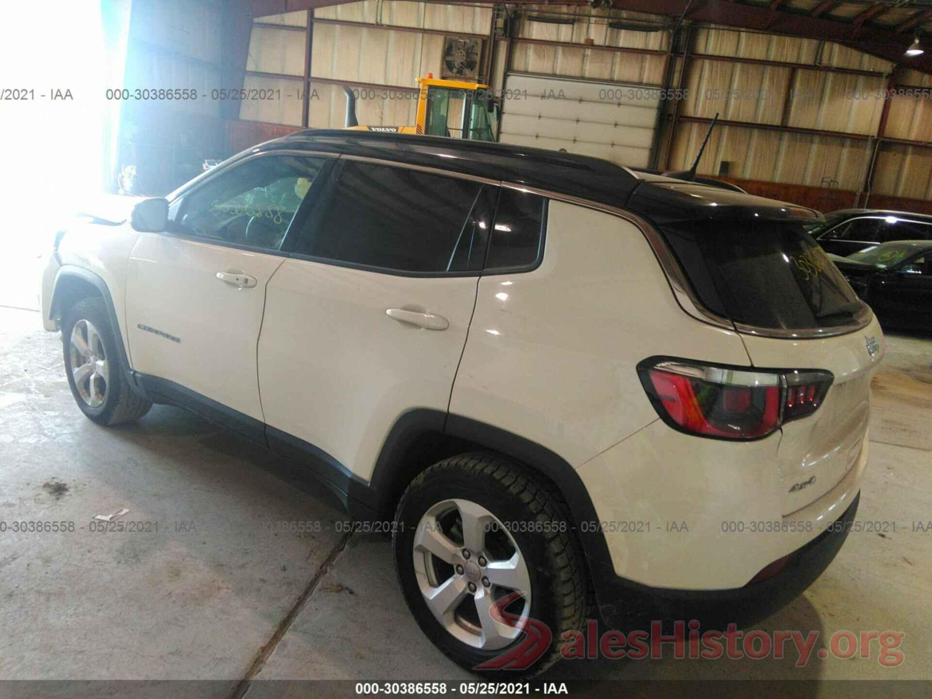 3C4NJDBB4JT142333 2018 JEEP COMPASS