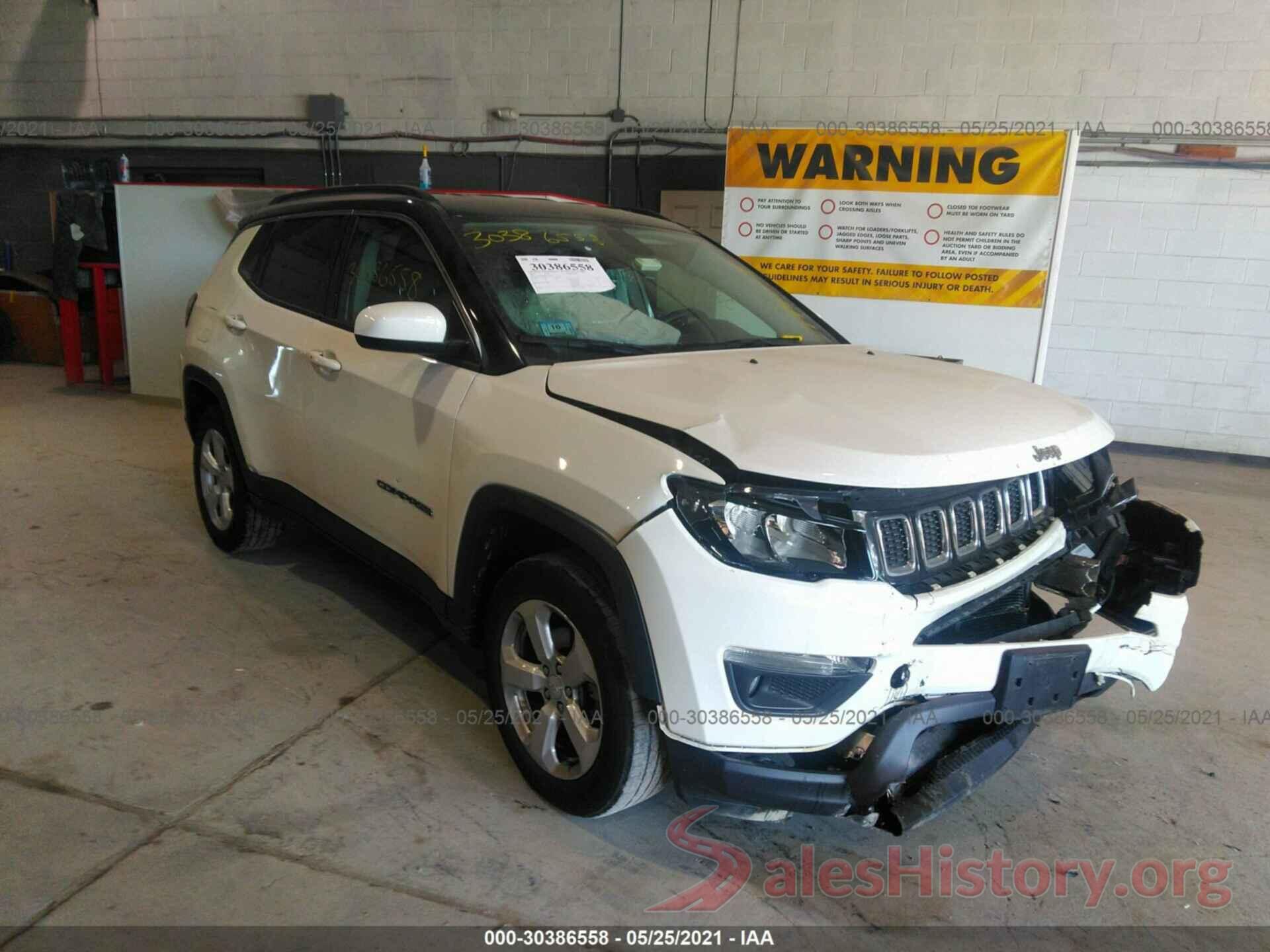 3C4NJDBB4JT142333 2018 JEEP COMPASS