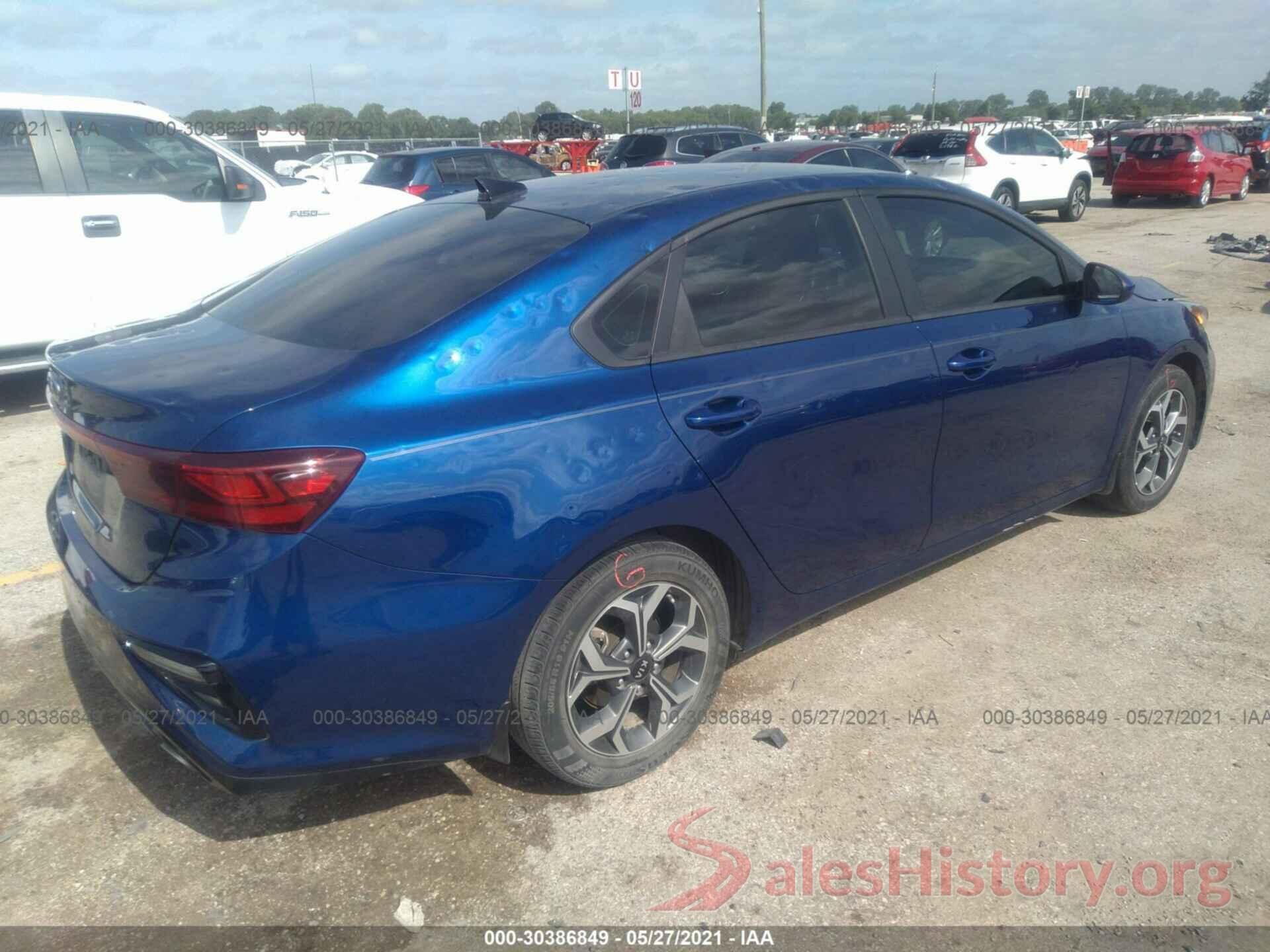 3KPF24AD8KE076105 2019 KIA FORTE