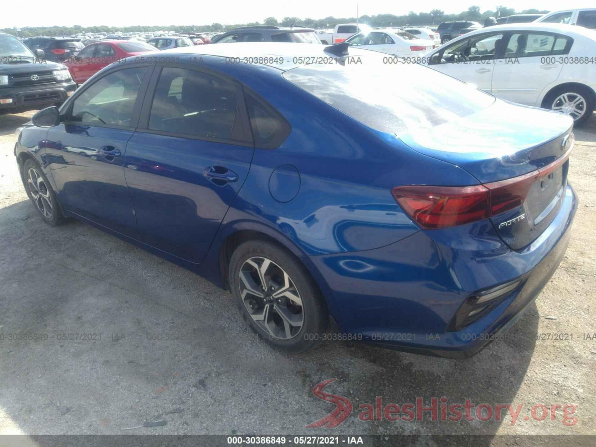 3KPF24AD8KE076105 2019 KIA FORTE