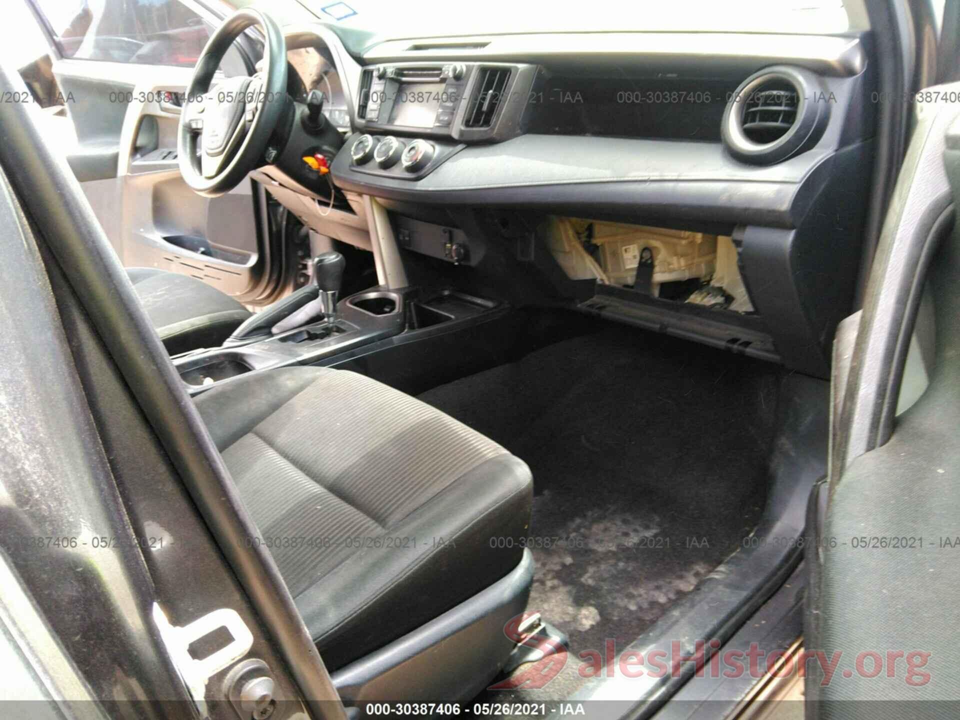 JTMZFREV7HJ132886 2017 TOYOTA RAV4