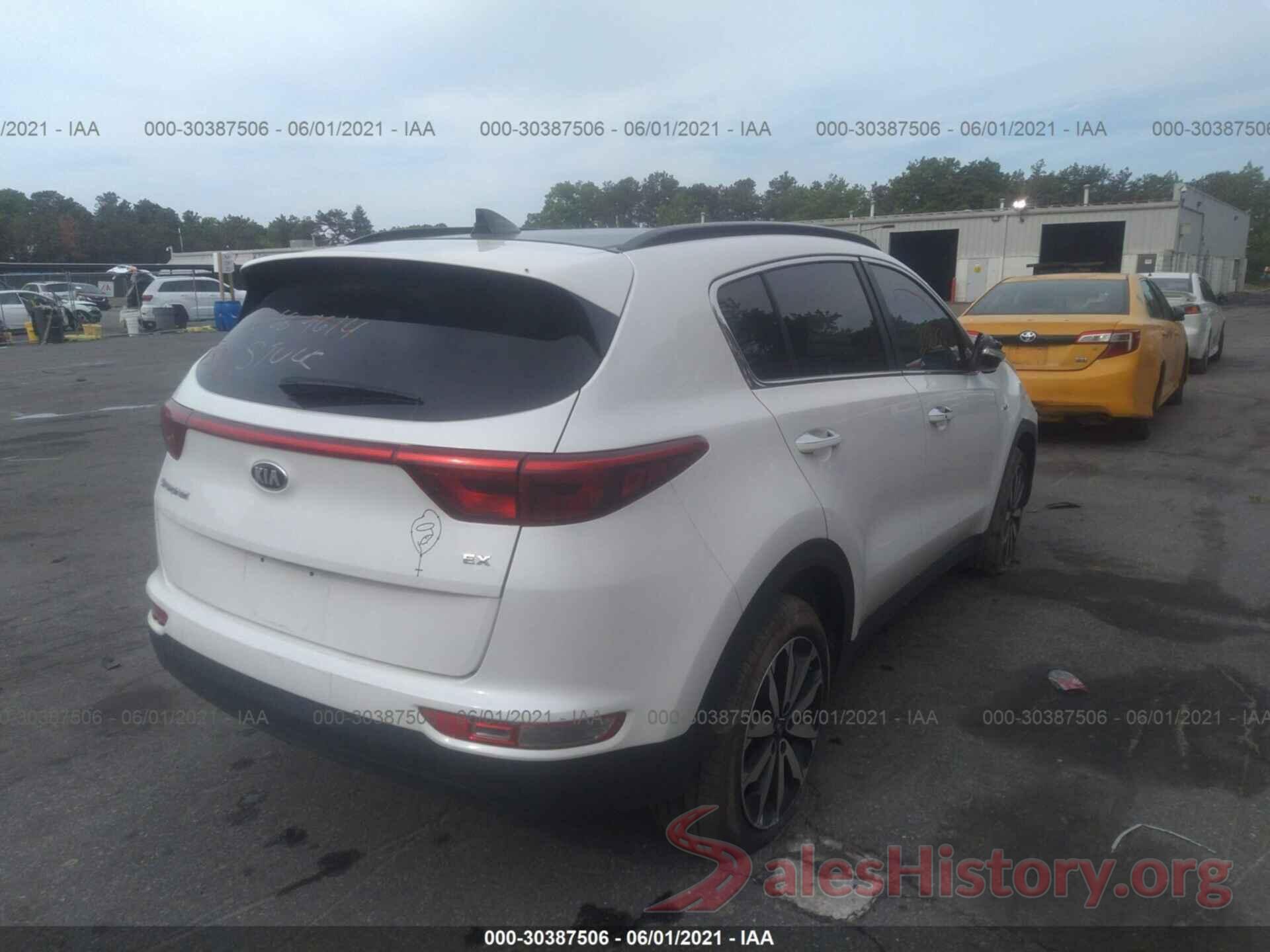 KNDPNCAC8J7354948 2018 KIA SPORTAGE