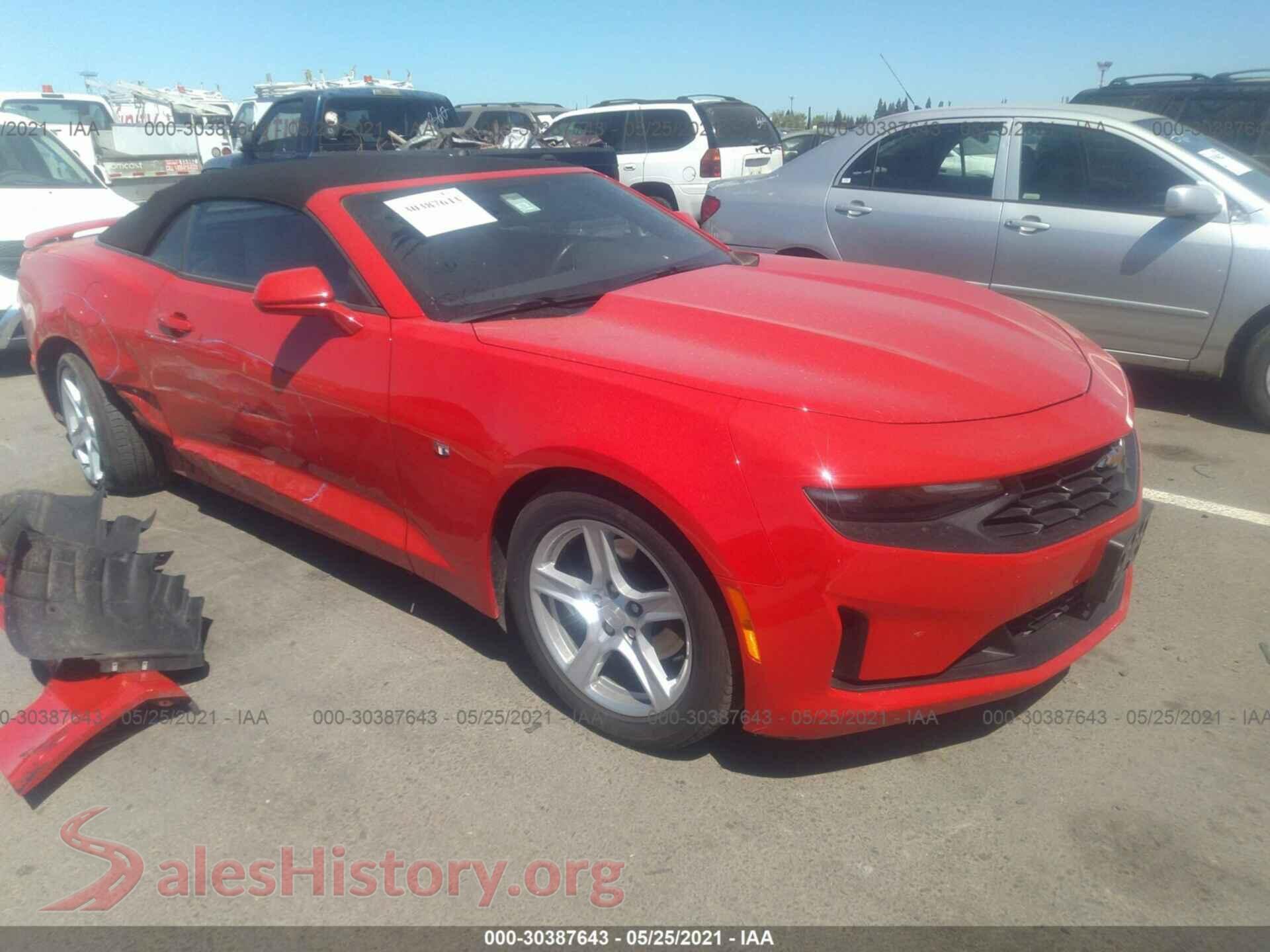 2020 CHEVROLET CAMARO VIN 1G1FB3DX0L0120505, auction photo
