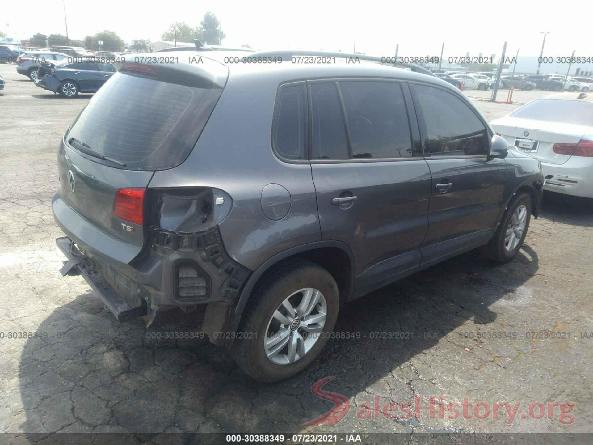 WVGAV7AX8HK025900 2017 VOLKSWAGEN TIGUAN