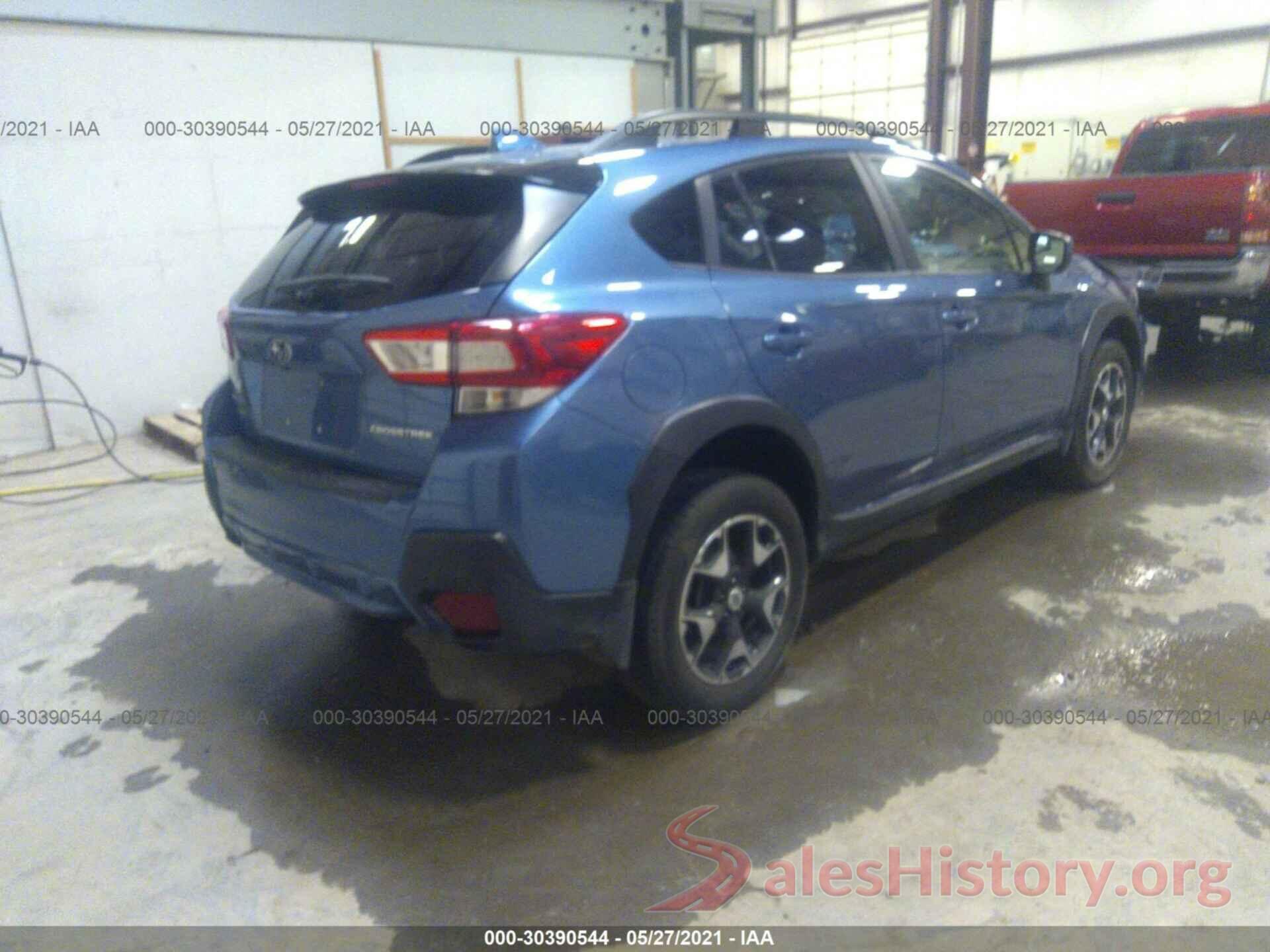 JF2GTADC0JH302697 2018 SUBARU CROSSTREK