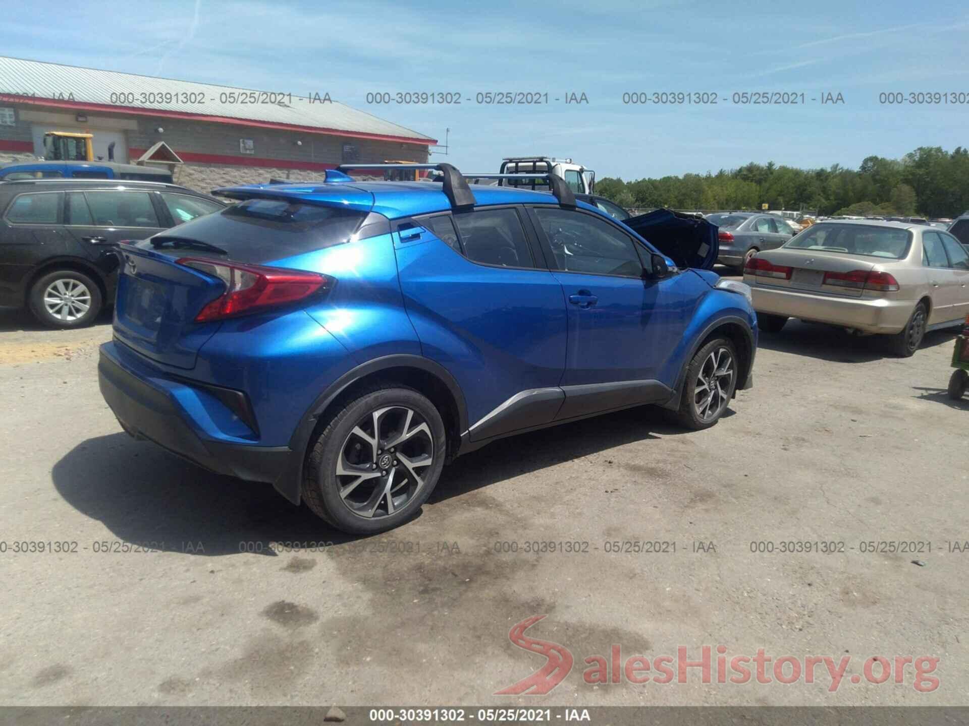 NMTKHMBX2JR001974 2018 TOYOTA C-HR