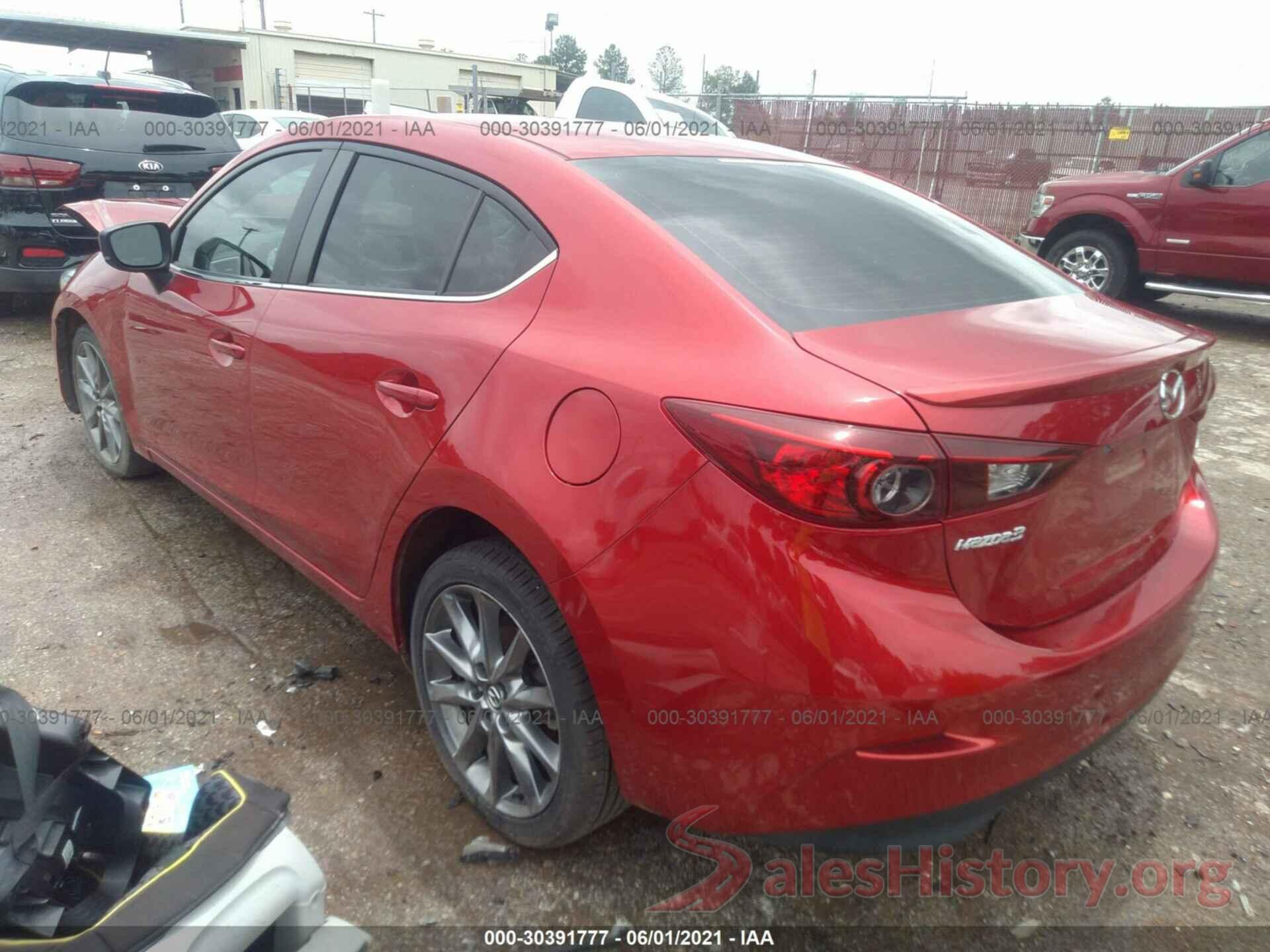 3MZBN1V3XJM204450 2018 MAZDA MAZDA3 4-DOOR