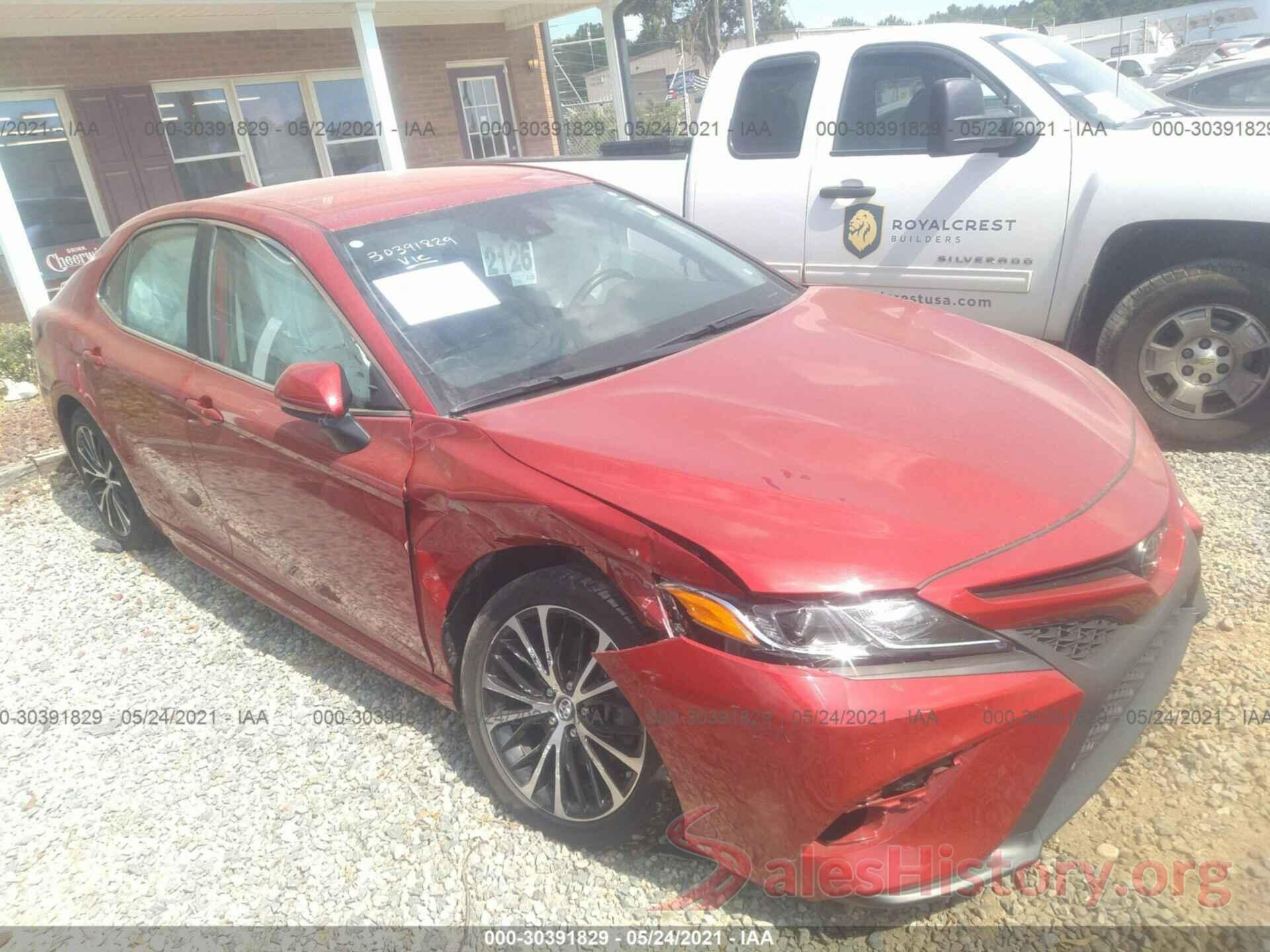 4T1B11HK1KU281671 2019 TOYOTA CAMRY