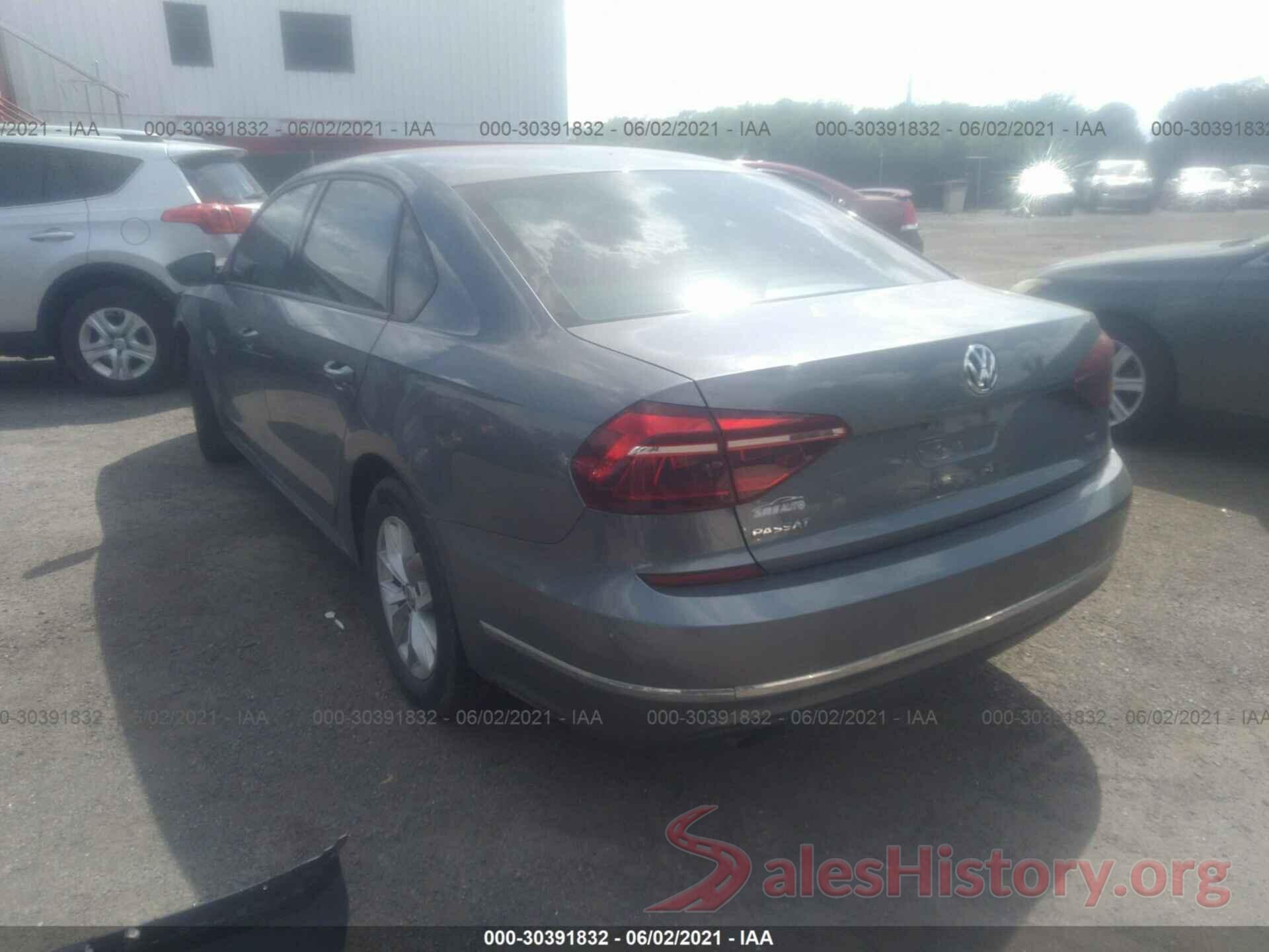 1VWAA7A3XJC040330 2018 VOLKSWAGEN PASSAT