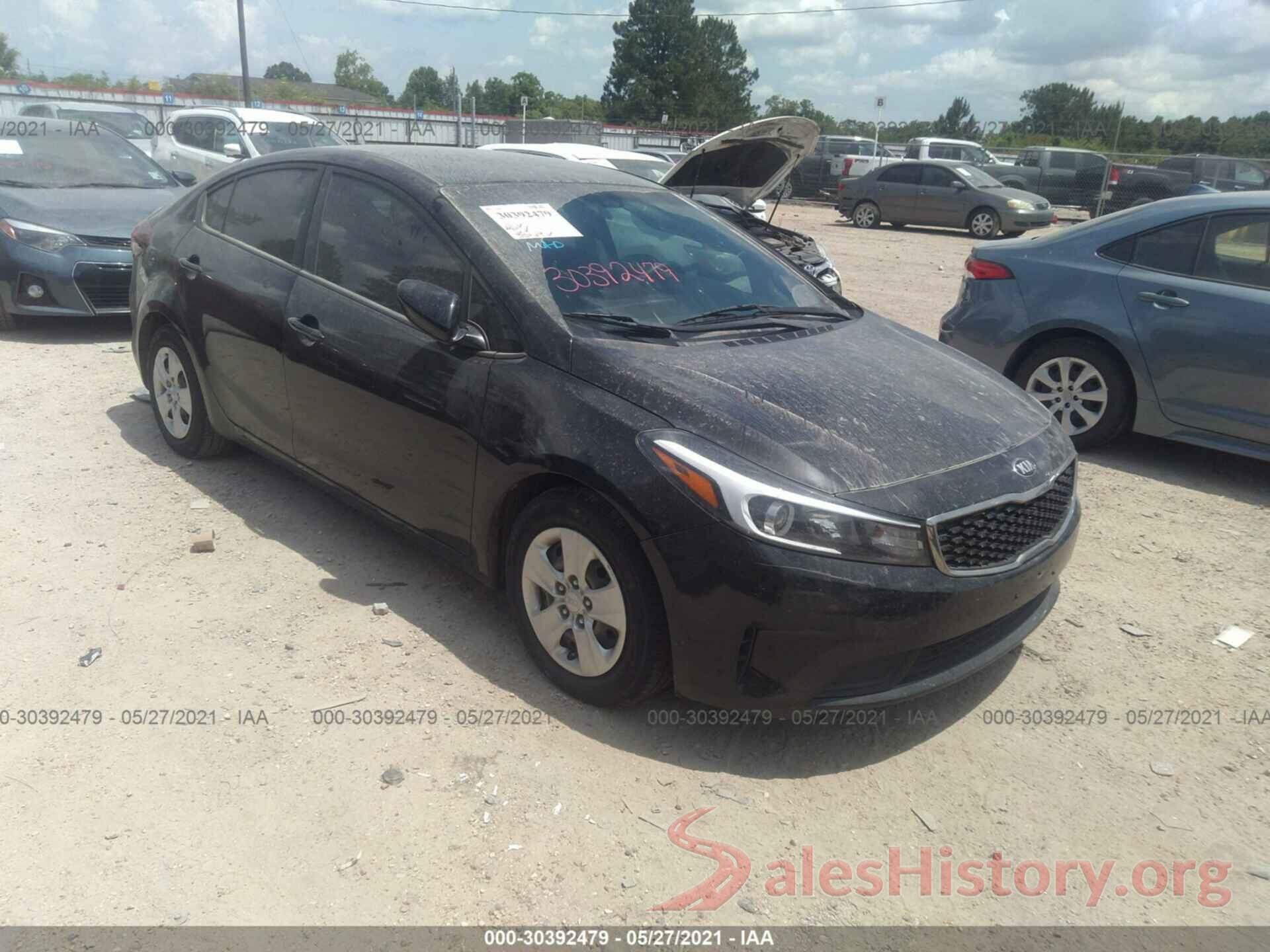 3KPFK4A78HE131221 2017 KIA FORTE