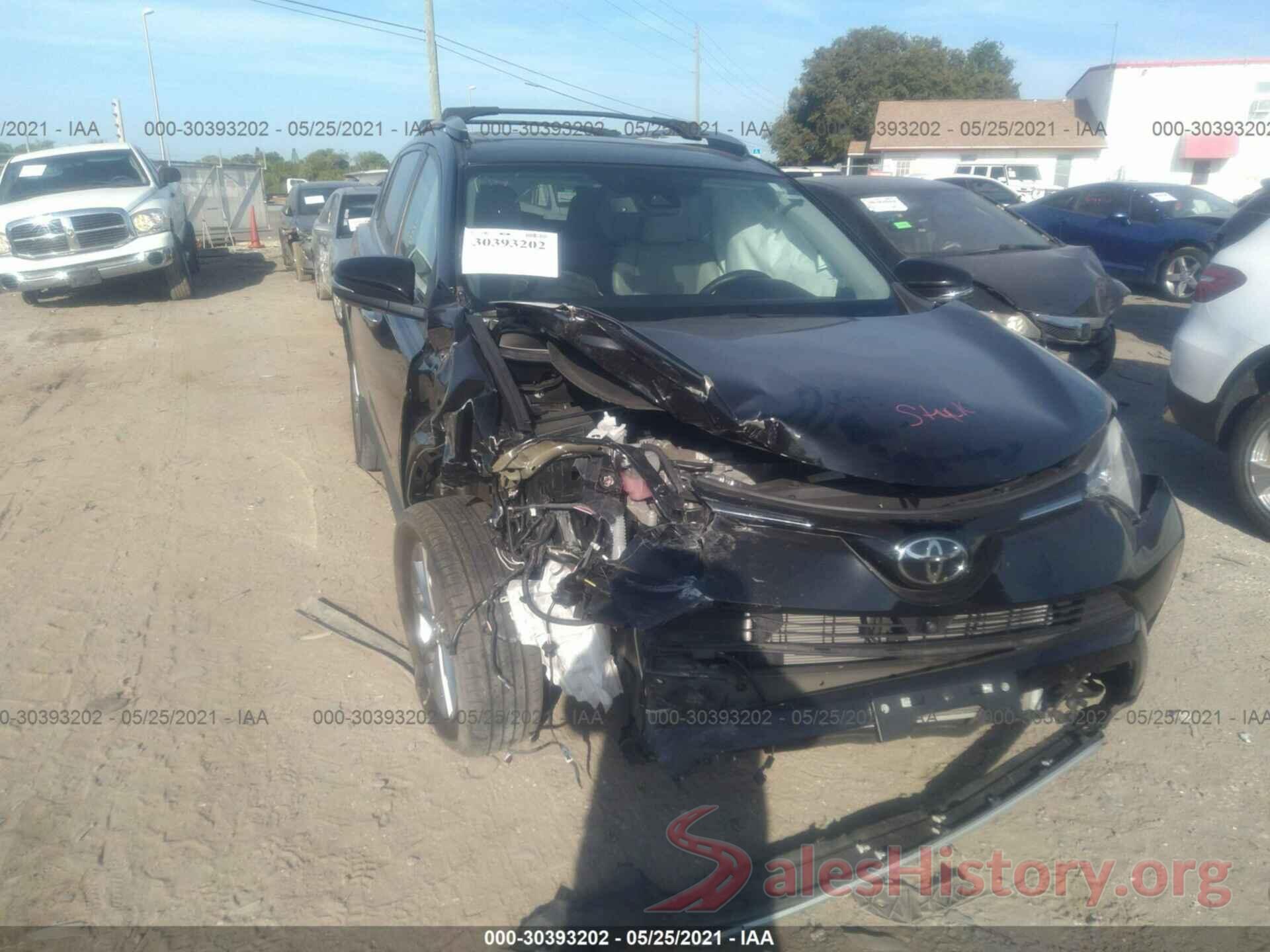 2T3DFREV2JW737187 2018 TOYOTA RAV4