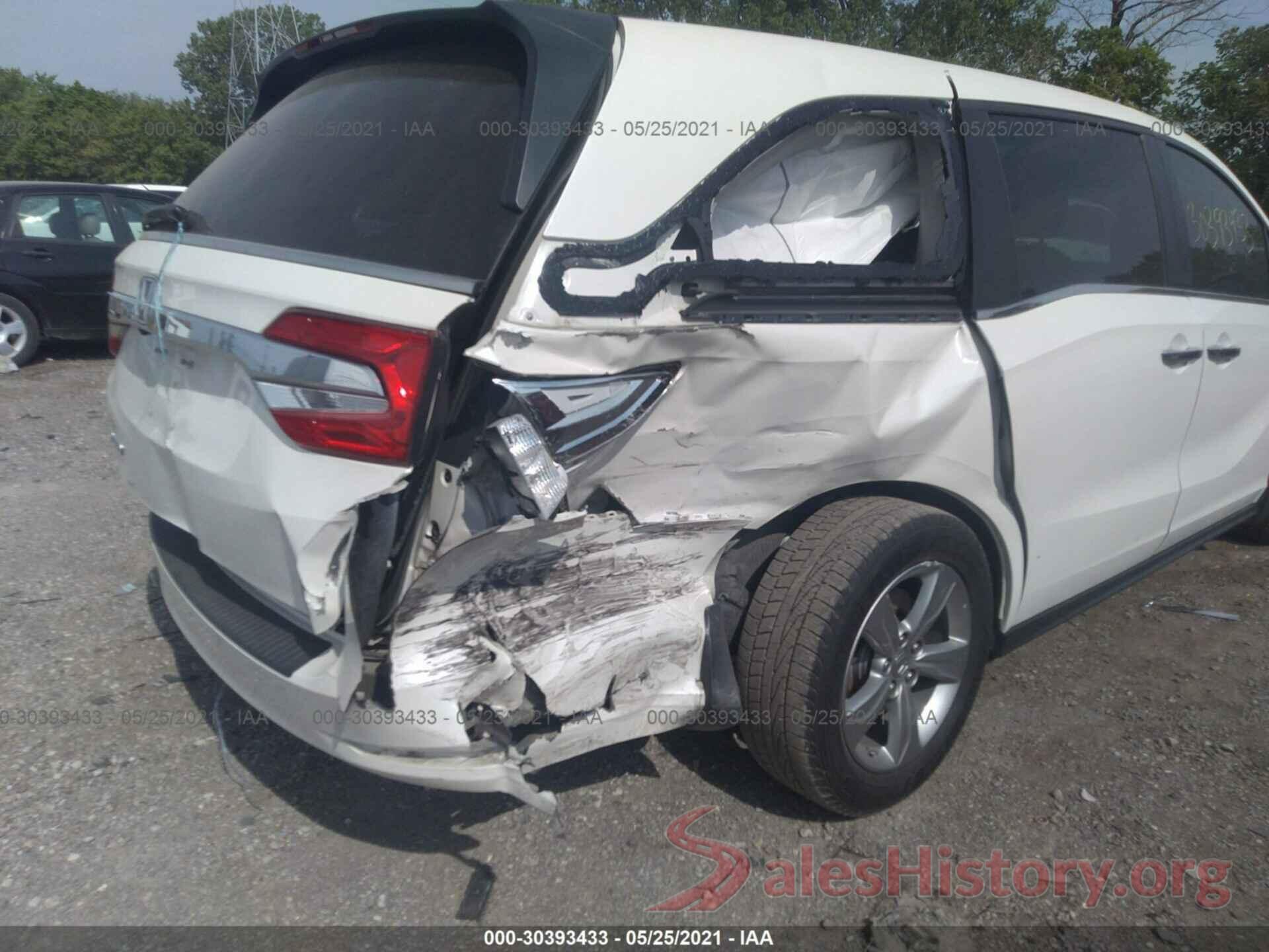 5FNRL6H79JB017997 2018 HONDA ODYSSEY