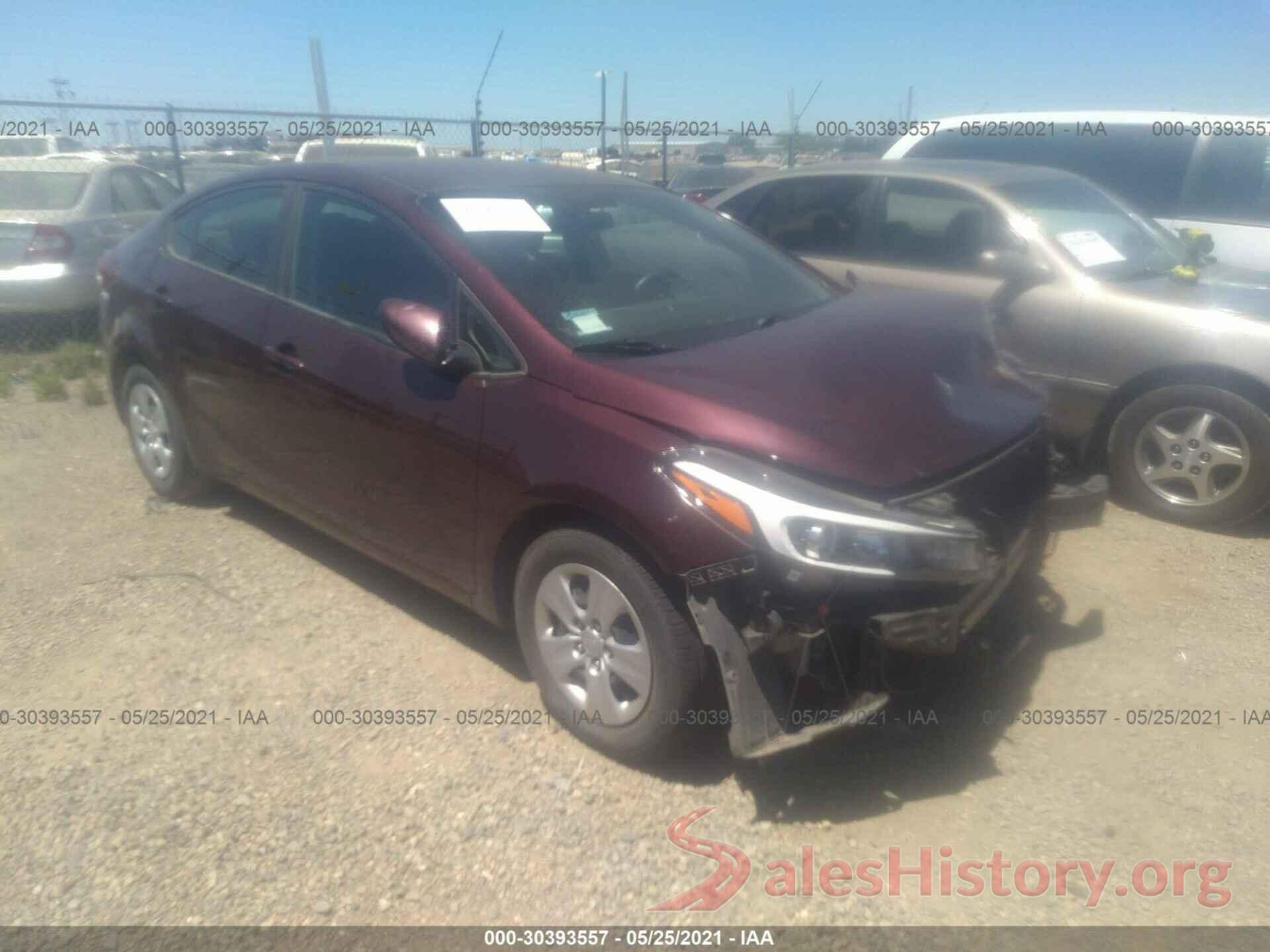 3KPFK4A74HE127098 2017 KIA FORTE