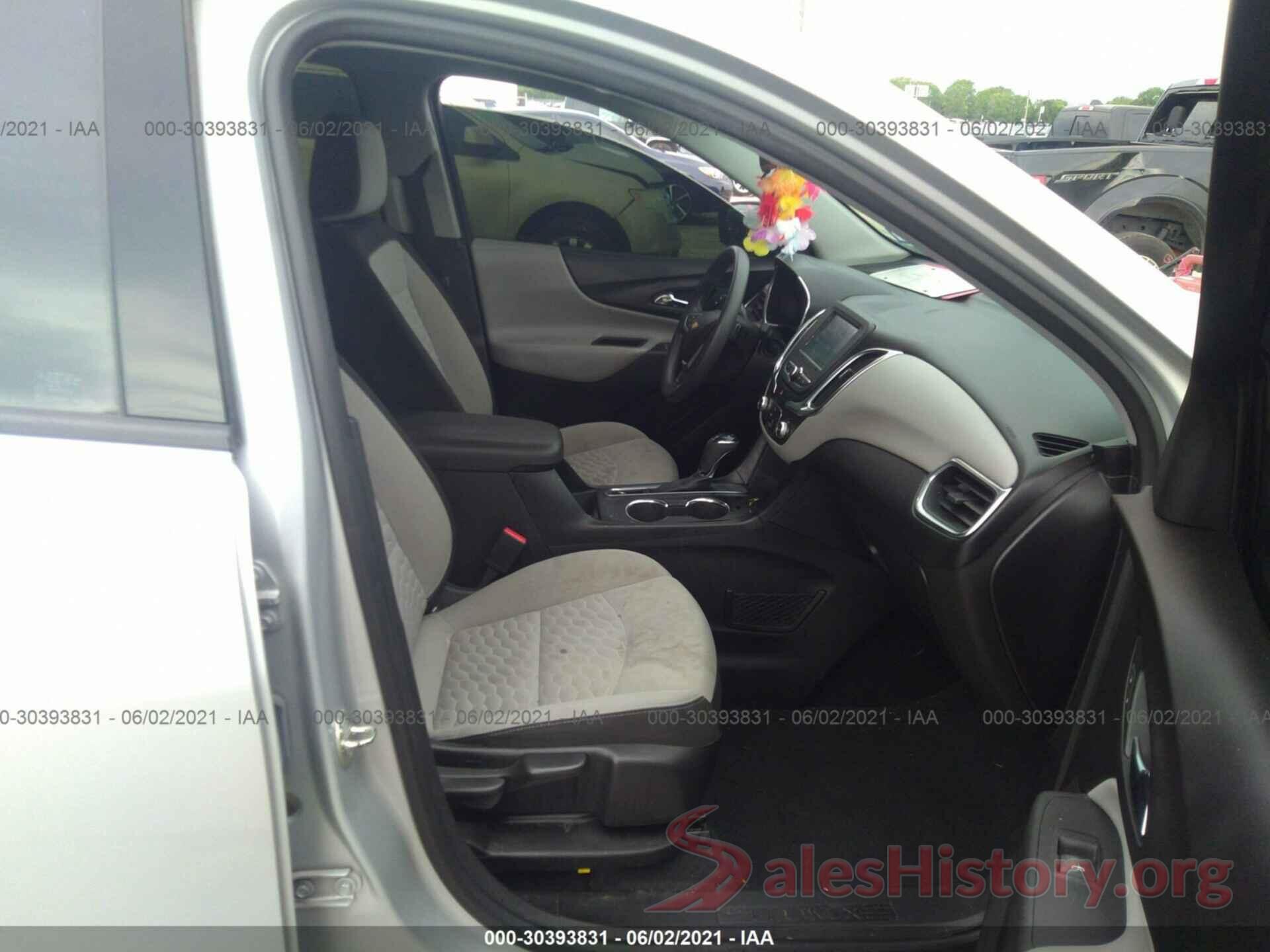 2GNAXHEV8J6237242 2018 CHEVROLET EQUINOX