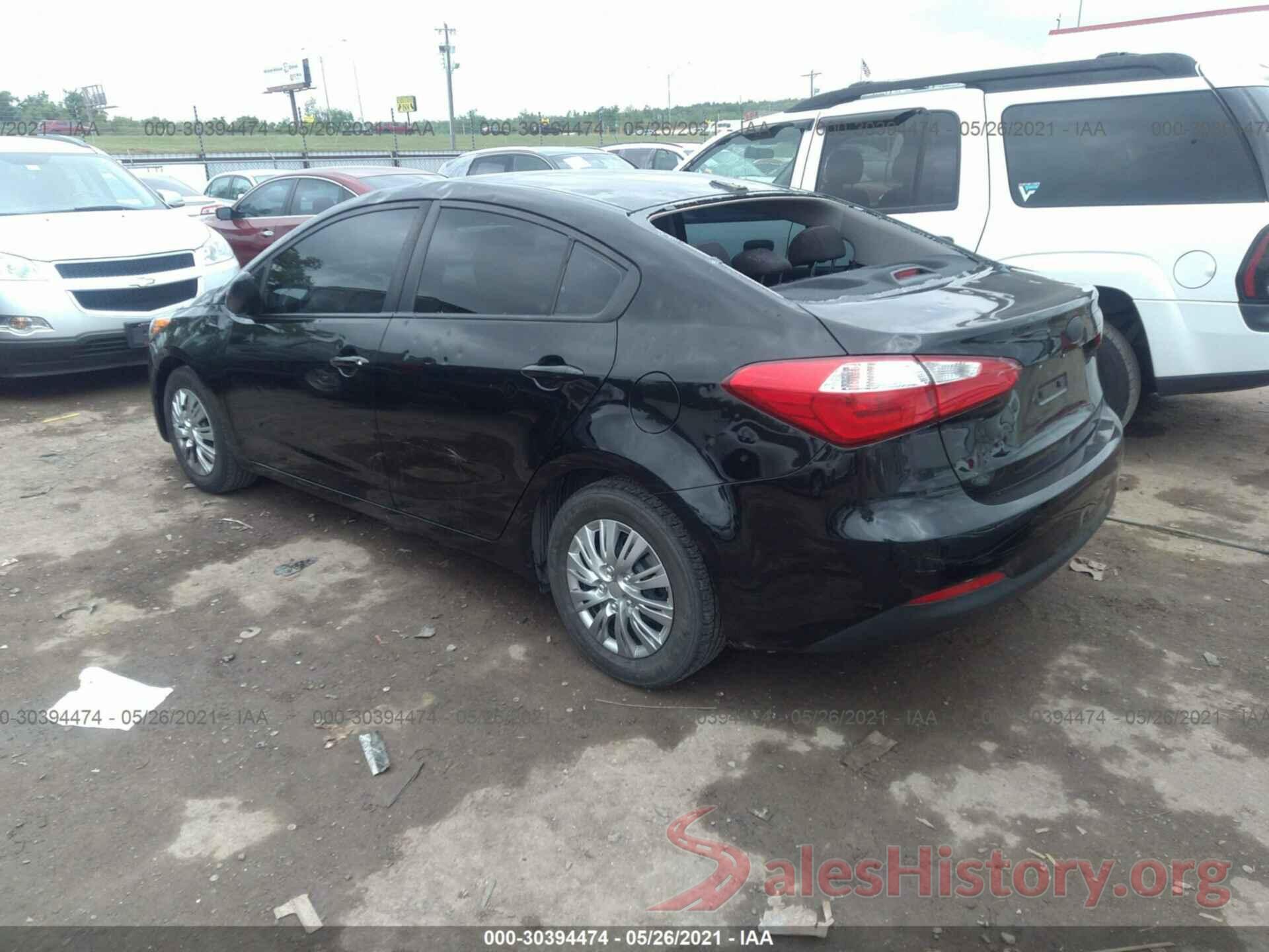 KNAFK4A66G5609988 2016 KIA FORTE